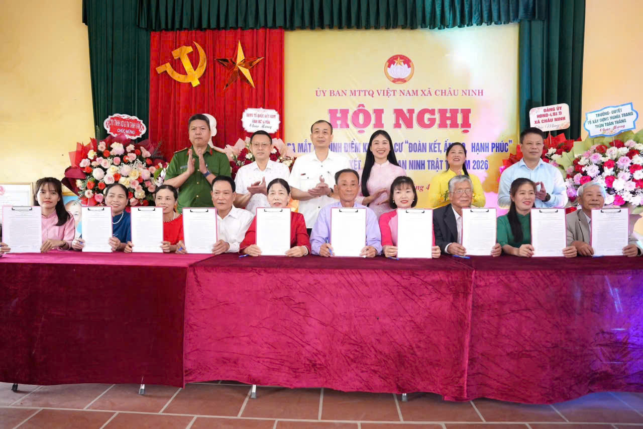 Công an xã Châu Ninh: Tham gia xây dựng Mô hình khu dân cư “Đoàn kết, ấm no, hạnh phúc” tại thôn Toàn Thắng, xã Châu Ninh