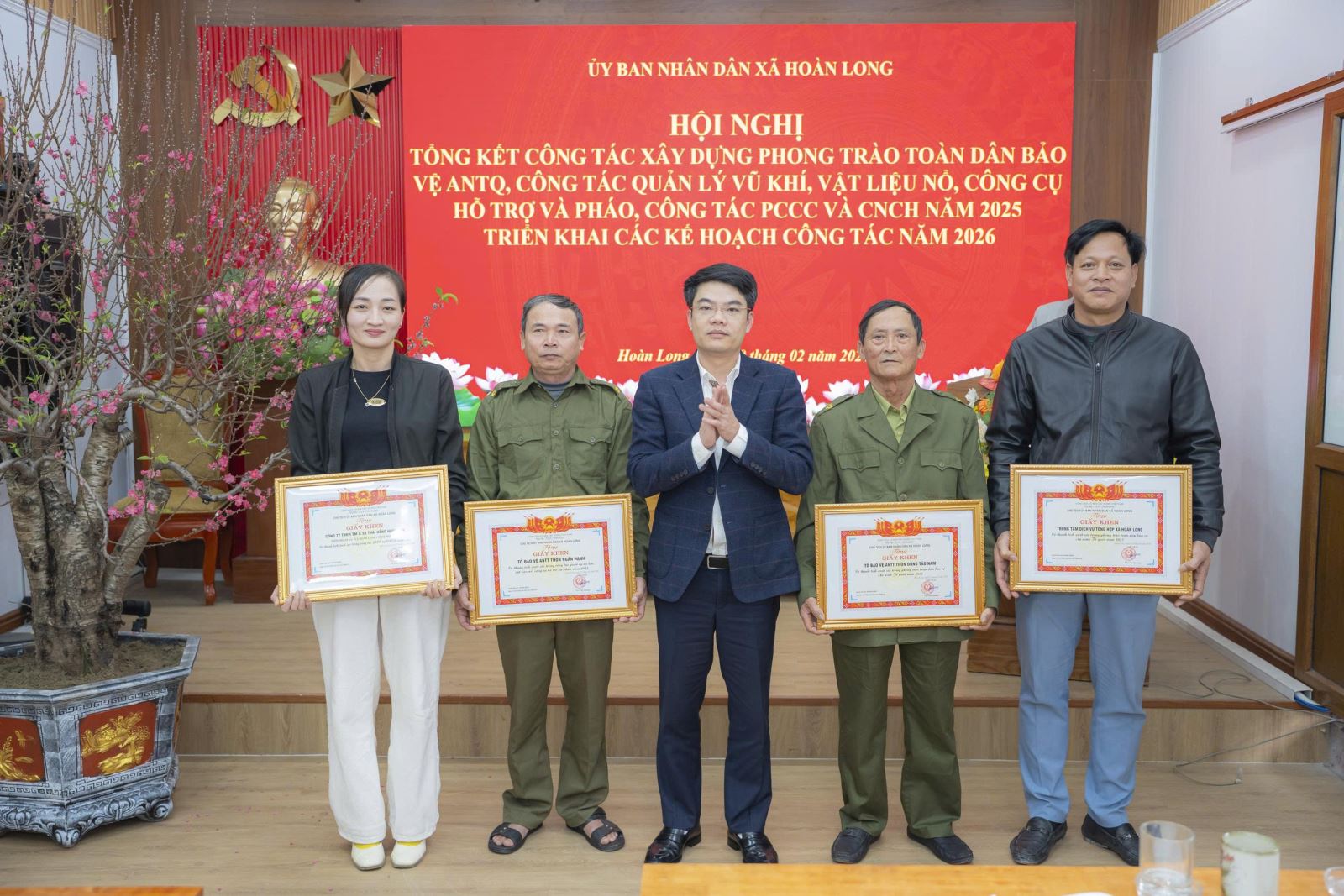 Xã Hoàn Long tổ chức Hội nghị tổng kết 03 chuyên đề, triển khai các Kế hoạch công tác năm 2026