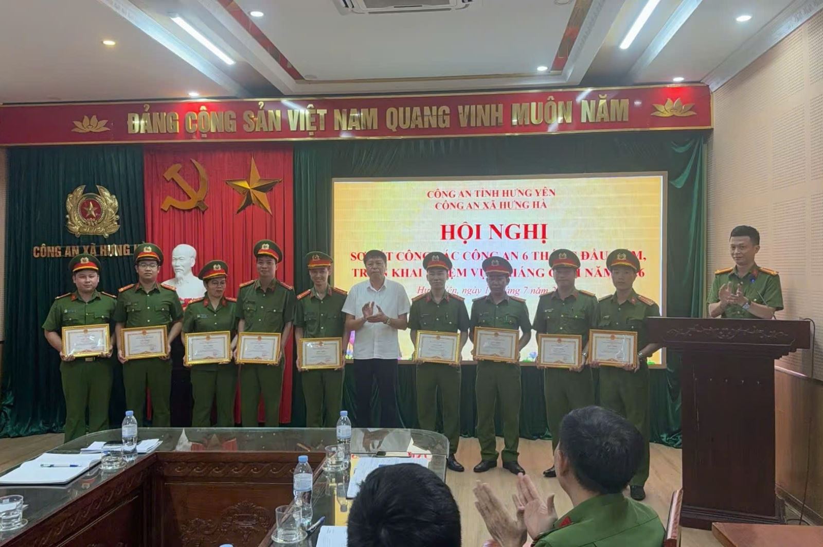 Công an xã Hưng Hà tổ chức hội nghị sơ kết công tác Công an 6 tháng đầu năm, triển khai nhiệm vụ công tác 6 tháng cuối năm 2026
