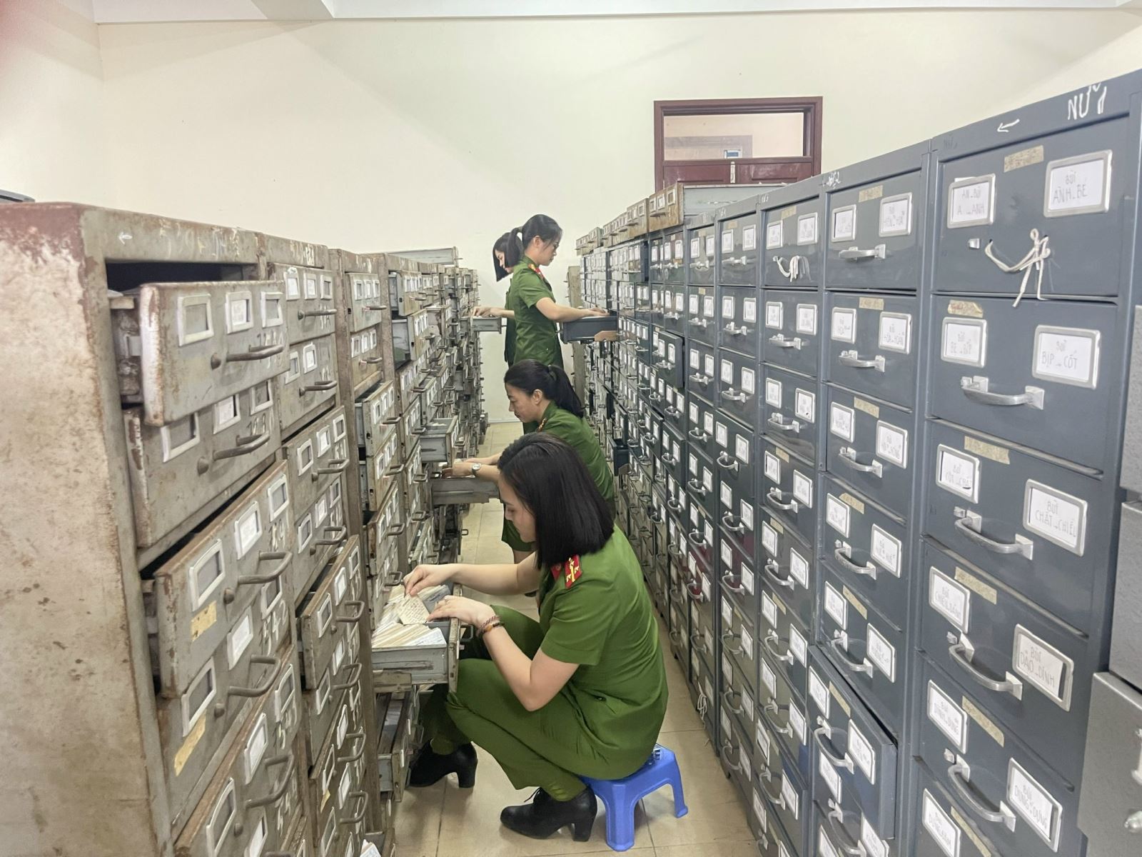 Hội phụ nữ Phòng Cảnh sát Quản lý hành chính về TTXH thi đua lập thành tích chào mừng Đại hội Phụ nữ các cấp