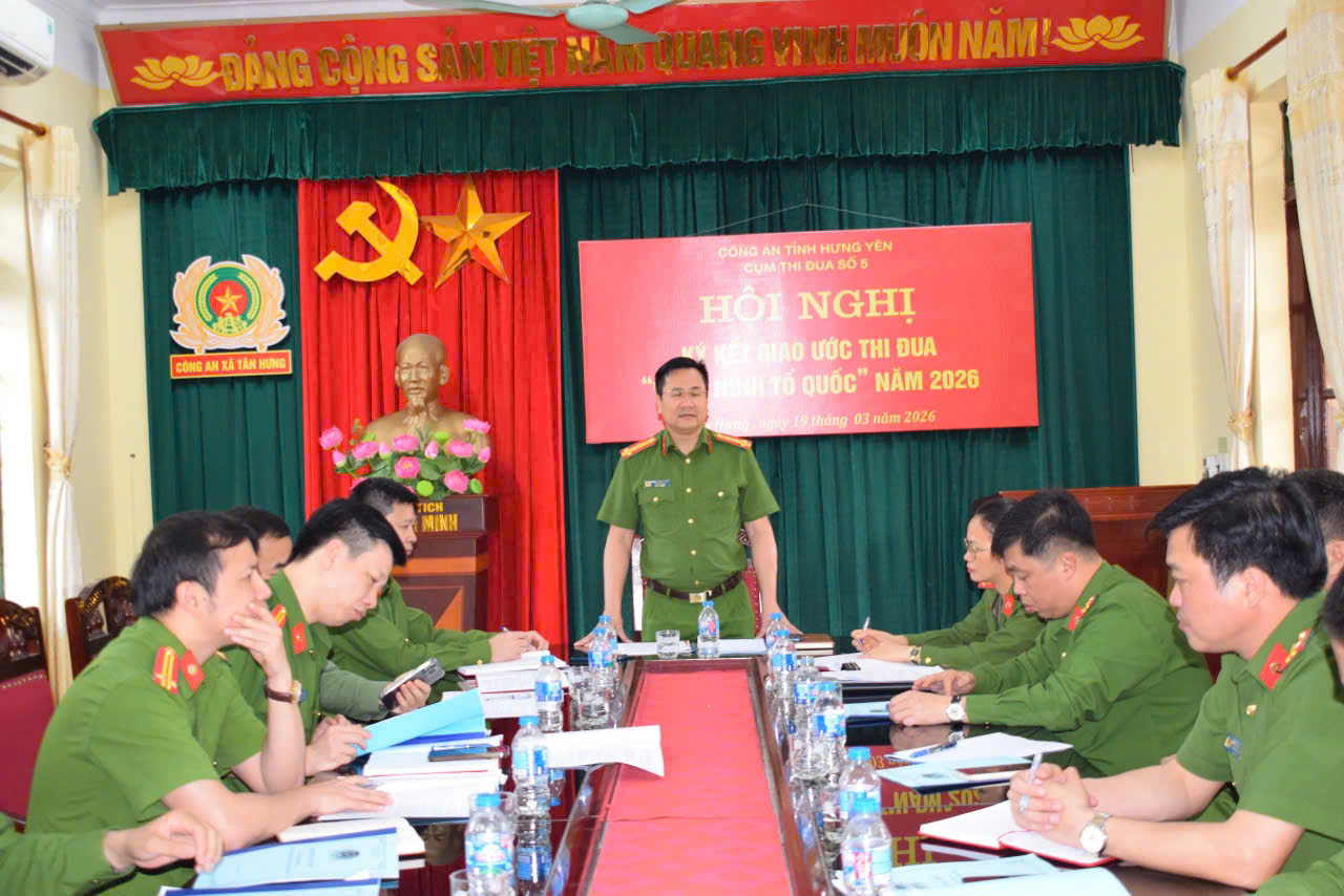 Cụm thi đua số 5 - Công an tỉnh Hưng Yên Tổ chức ký kết giao ước thi đua “Vì an ninh Tổ quốc” năm 2026