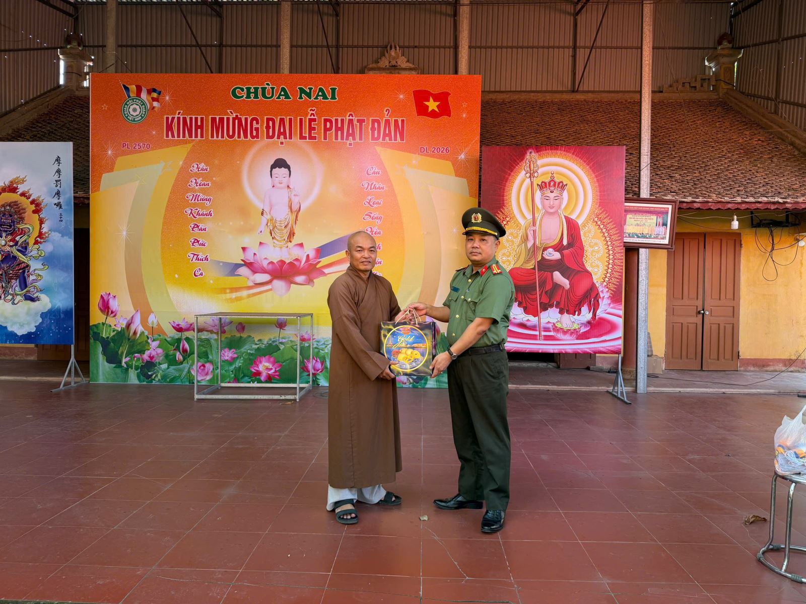 Công an xã Tiên Tiến chủ động nắm tình hình, đảm bảo an ninh trật tự các hoạt động của Đại lễ Phật Đản Phật lịch 2570-Dương Lịch 2026