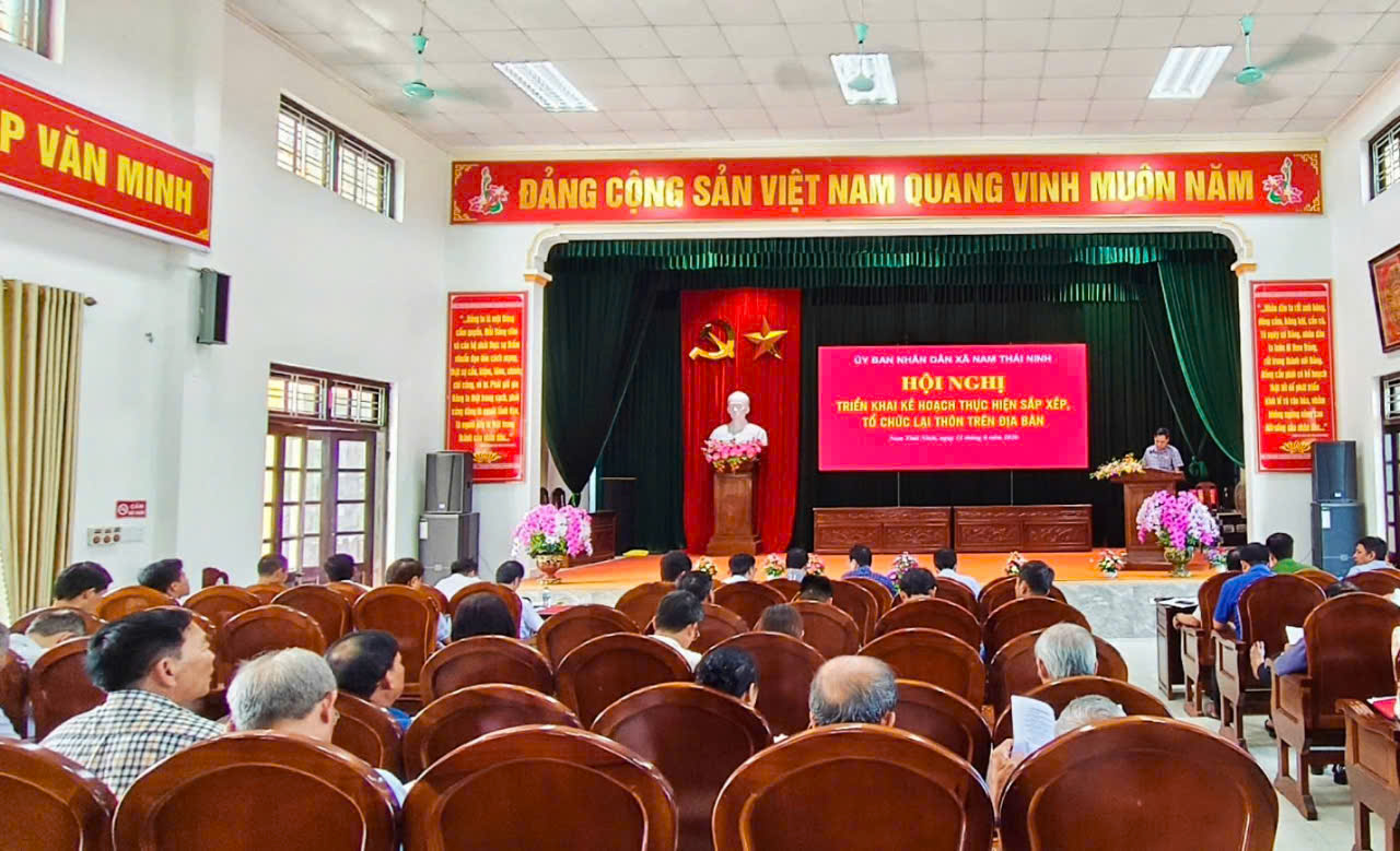 Công an xã Nam Thái Ninh chủ động phối hợp triển khai công tác sắp xếp tổ chức lại thôn, góp phần giữ vững ổn định địa bàn