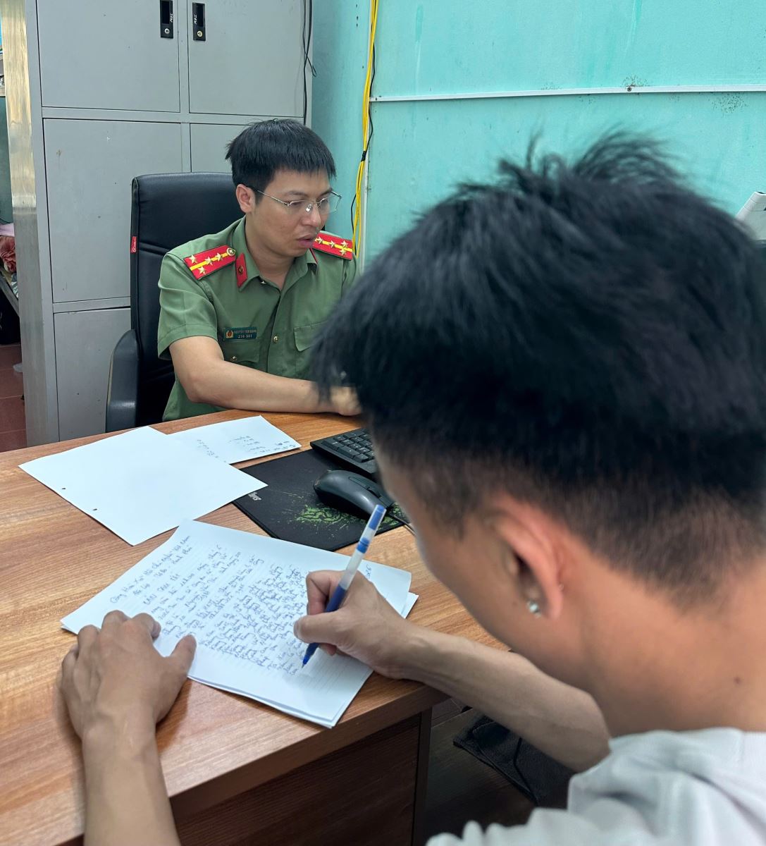 Công an xã Hồng Vũ phát hiện, xử lý trường hợp công dân xuất cảnh trái phép ra nước ngoài và không được nước ngoài cho cư trú