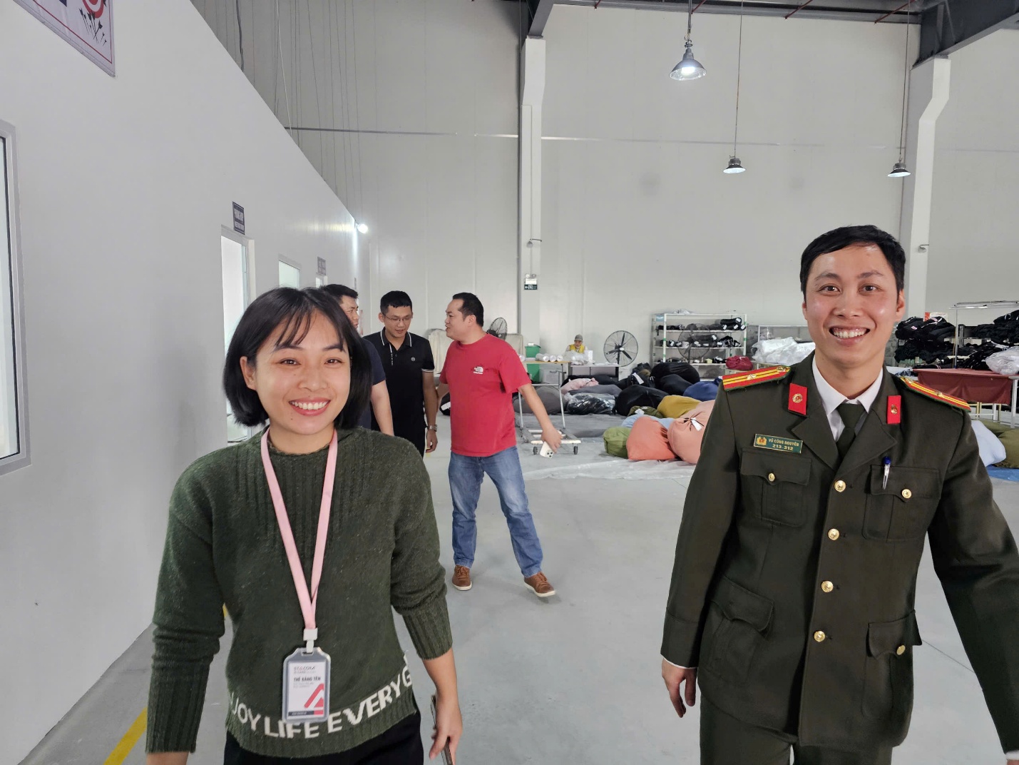 NGHỊ QUYẾT SỐ 10-NQ/TW: TẦM NHÌN CHIẾN LƯỢC CỦA ĐẢNG VỀ PHÁT TRIỂN KINH TẾ CÓ VỐN ĐẦU TƯ NƯỚC NGOÀI GẮN VỚI NHIỆM VỤ BẢO ĐẢM AN NINH, TRẬT TỰ VÀ VAI TRÒ CỦA LỰC LƯỢNG CÔNG AN CƠ SỞ
