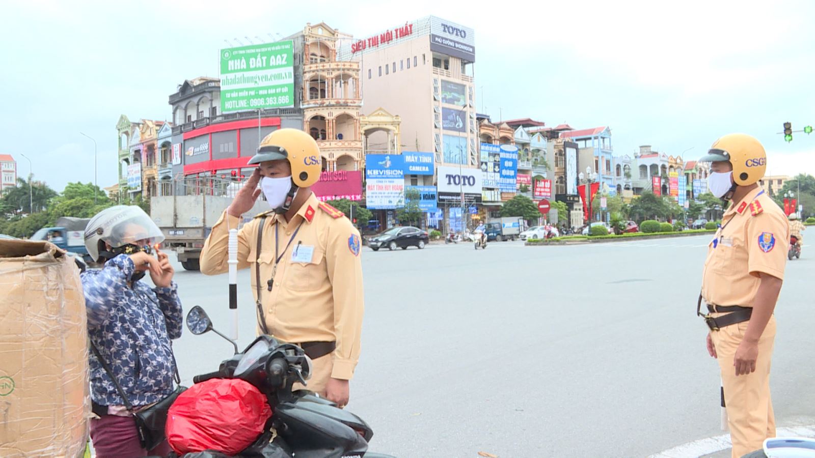 Lực lượng Cảnh sát giao thông: Ngày đêm bám đường, bám chốt vì cuộc sống bình yên