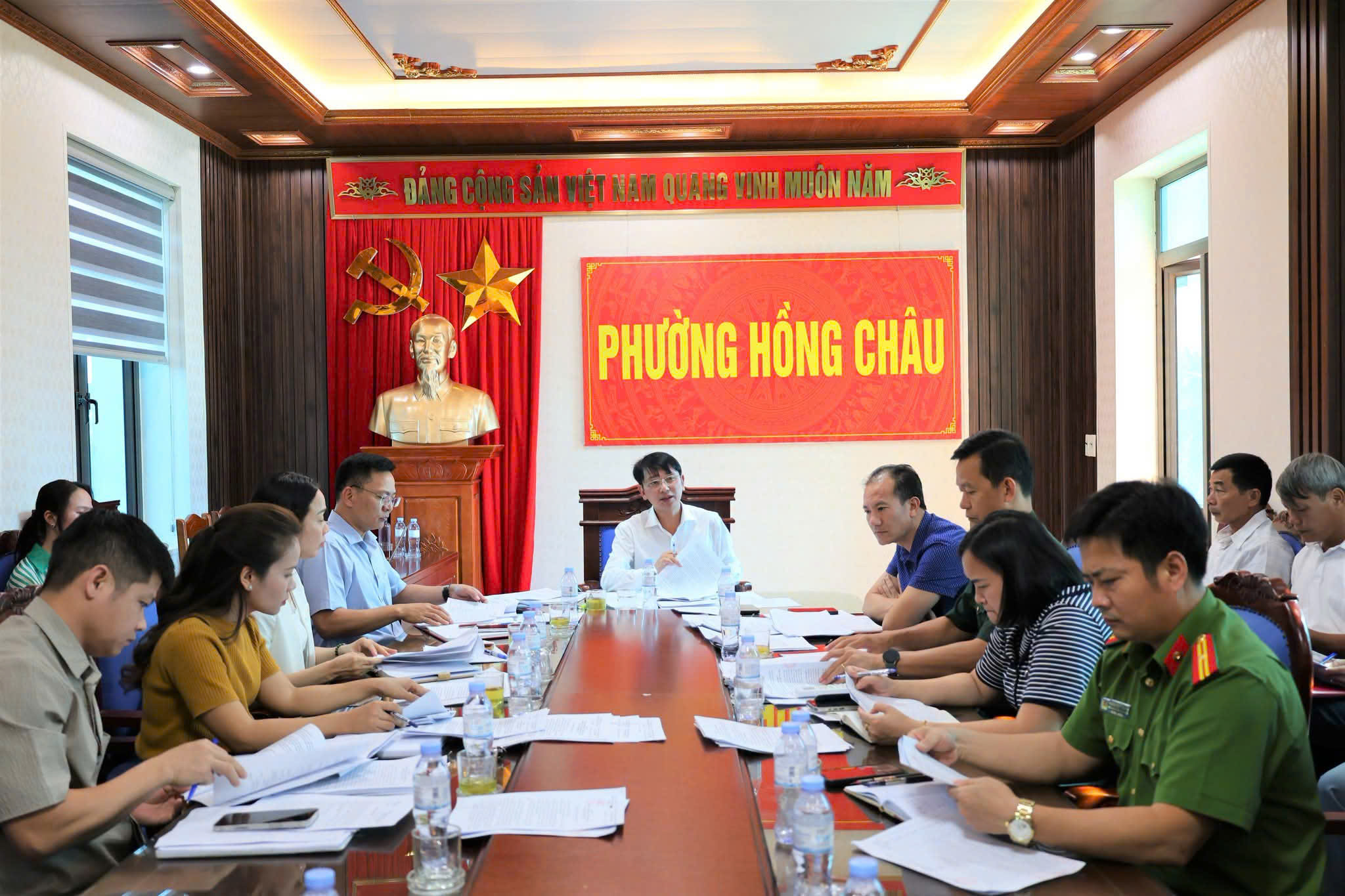 Công an phường Hồng Châu chủ động trong công tác tham mưu, phối hợp tổ chức Hội nghị Hội đồng nghĩa vụ quân sự năm 2027