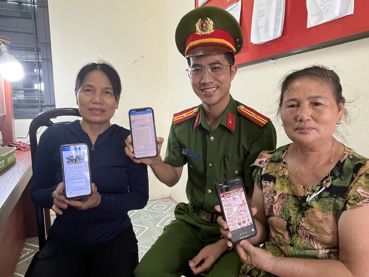 Công an phường Hồng Châu sáng tạo trong chuyển đổi số, “gần dân hơn” qua những nhóm Zalo cộng đồng