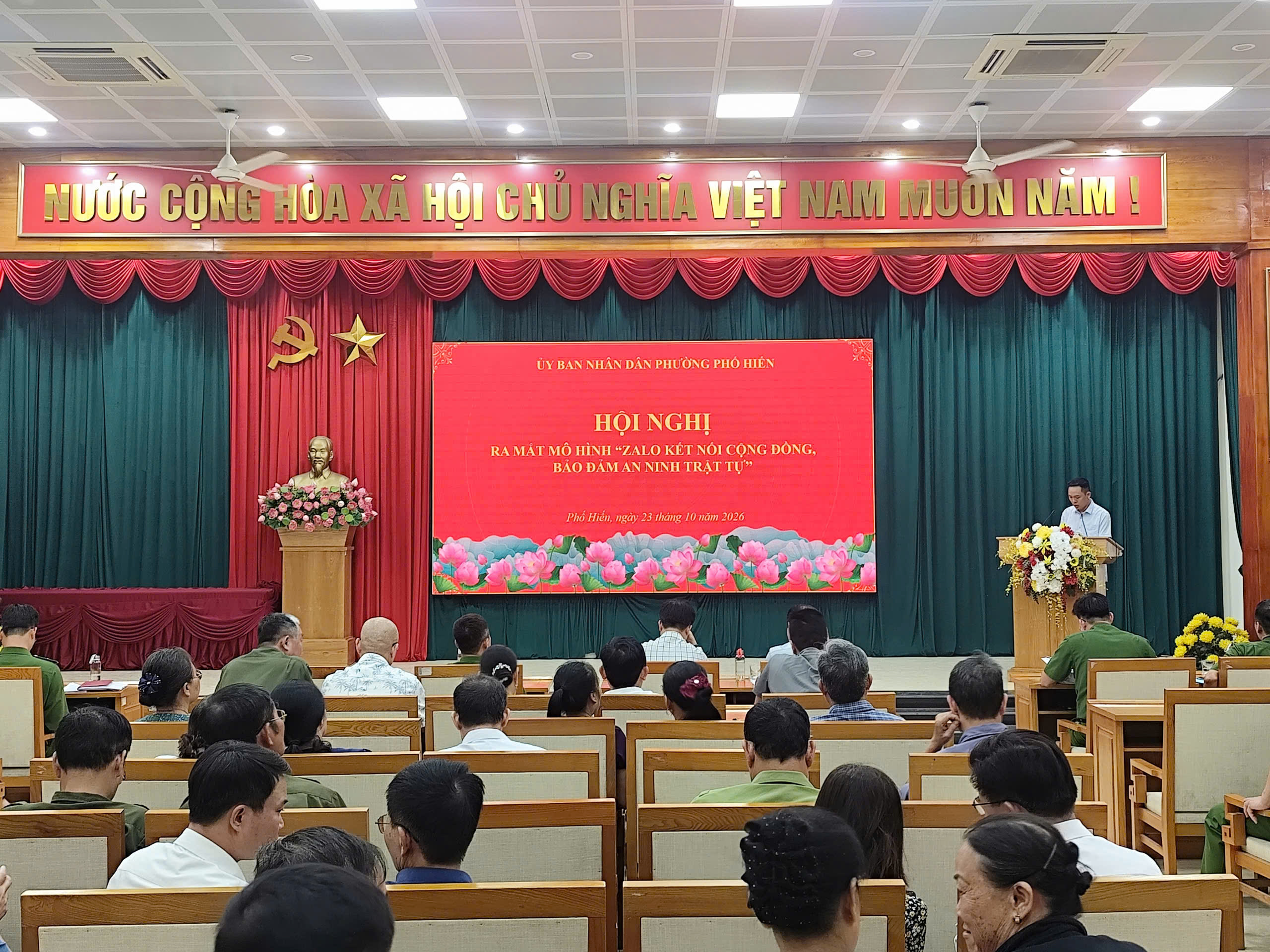 Đại diện Tổ dân phố phát biểu tại hội nghị
