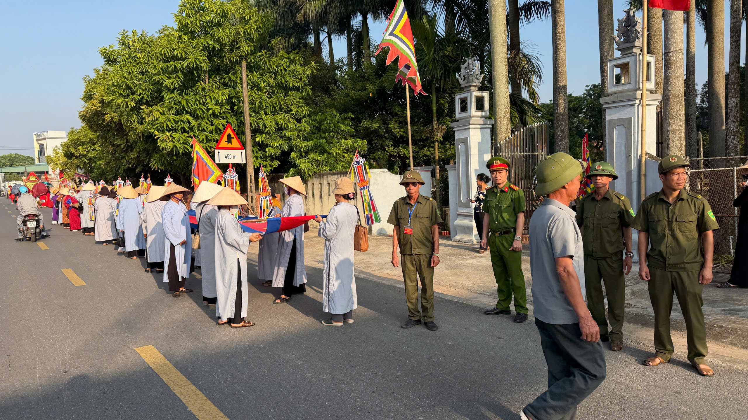Công an phường Trần Lãm chủ động bảo đảm an ninh, trật tự Lễ hội Đình làng Lại Trì năm 2026
