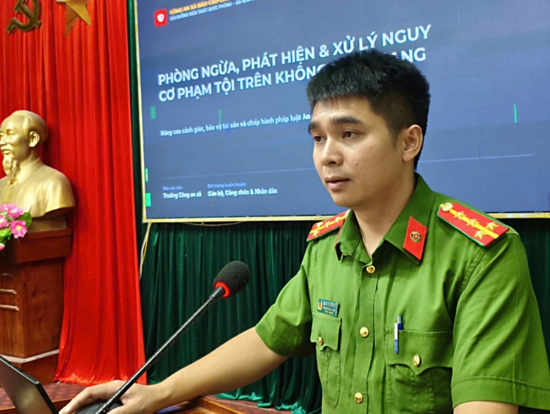 Xã Bắc Đông Quan bồi dưỡng kiến thức quốc phòng và an ninh gắn với phòng ngừa tội phạm trên không gian mạng
