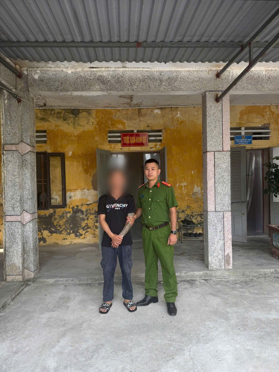 Công an xã Bắc Thụy Anh bắt giữ đối tượng bỏ trốn, không chấp hành quyết định đưa vào cơ sở cai nghiện bắt buộc