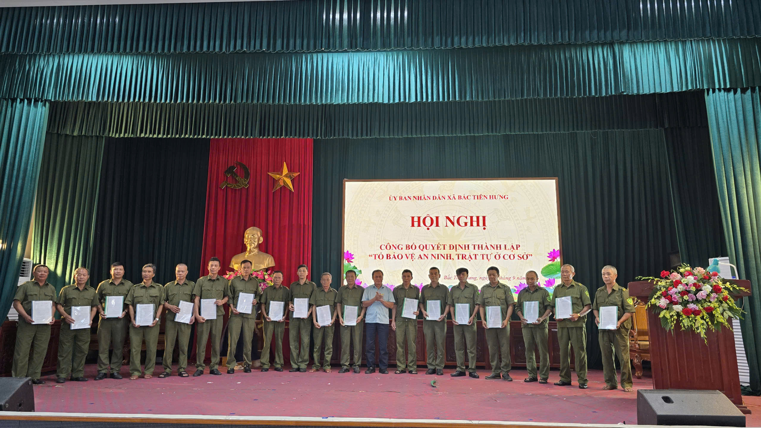 Công an xã Bắc Tiên Hưng kiện toàn lực lượng tham gia bảo vệ ANTT ở cơ sở, ra mắt 4 mô hình tự quản về ANTT