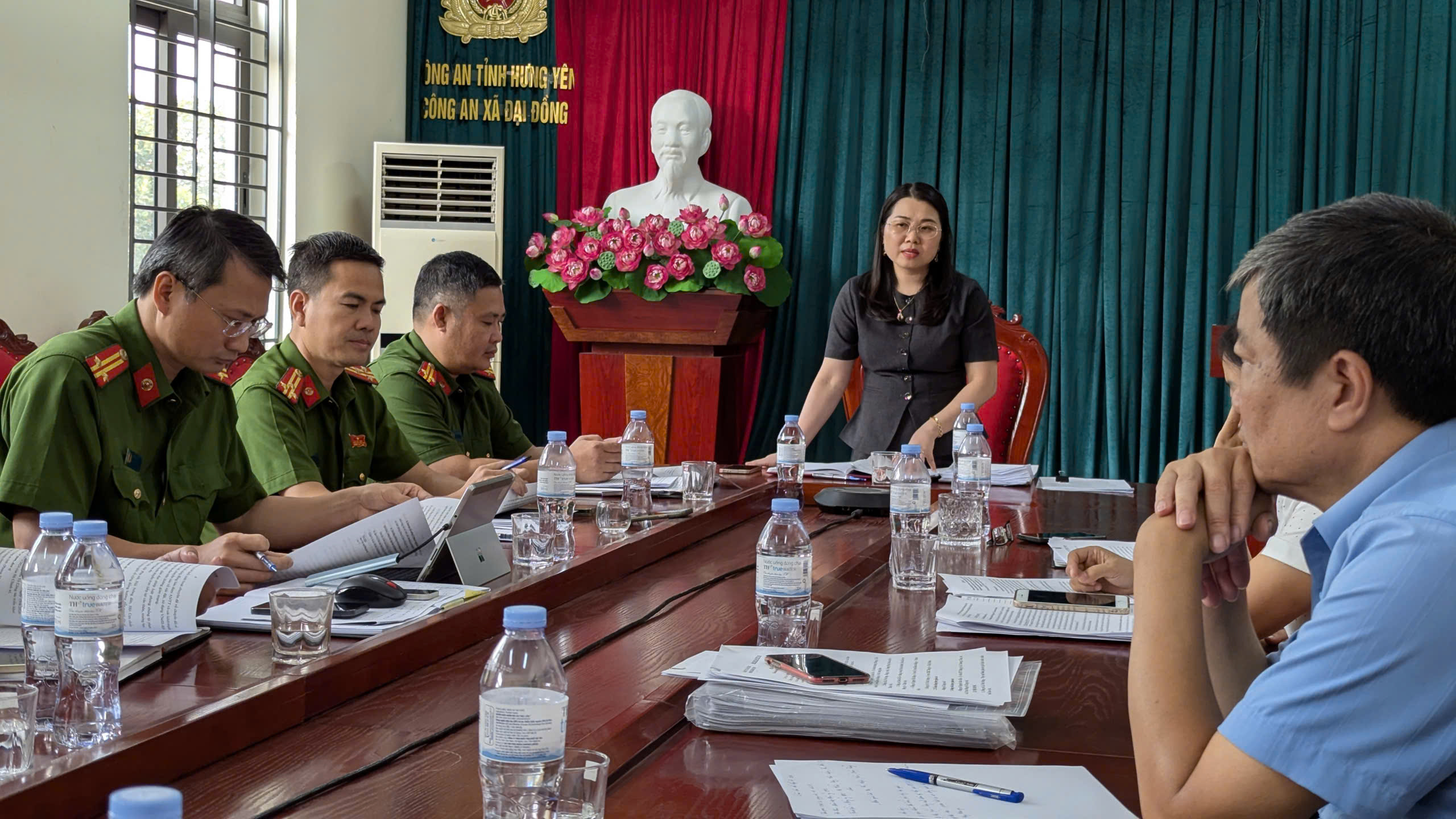 Ủy ban kiểm tra đảng ủy xã Đại Đồng giám sát chuyên đề đối với Đảng ủy Công an xã về thực hiện nghị quyết số 57-NQ/TW