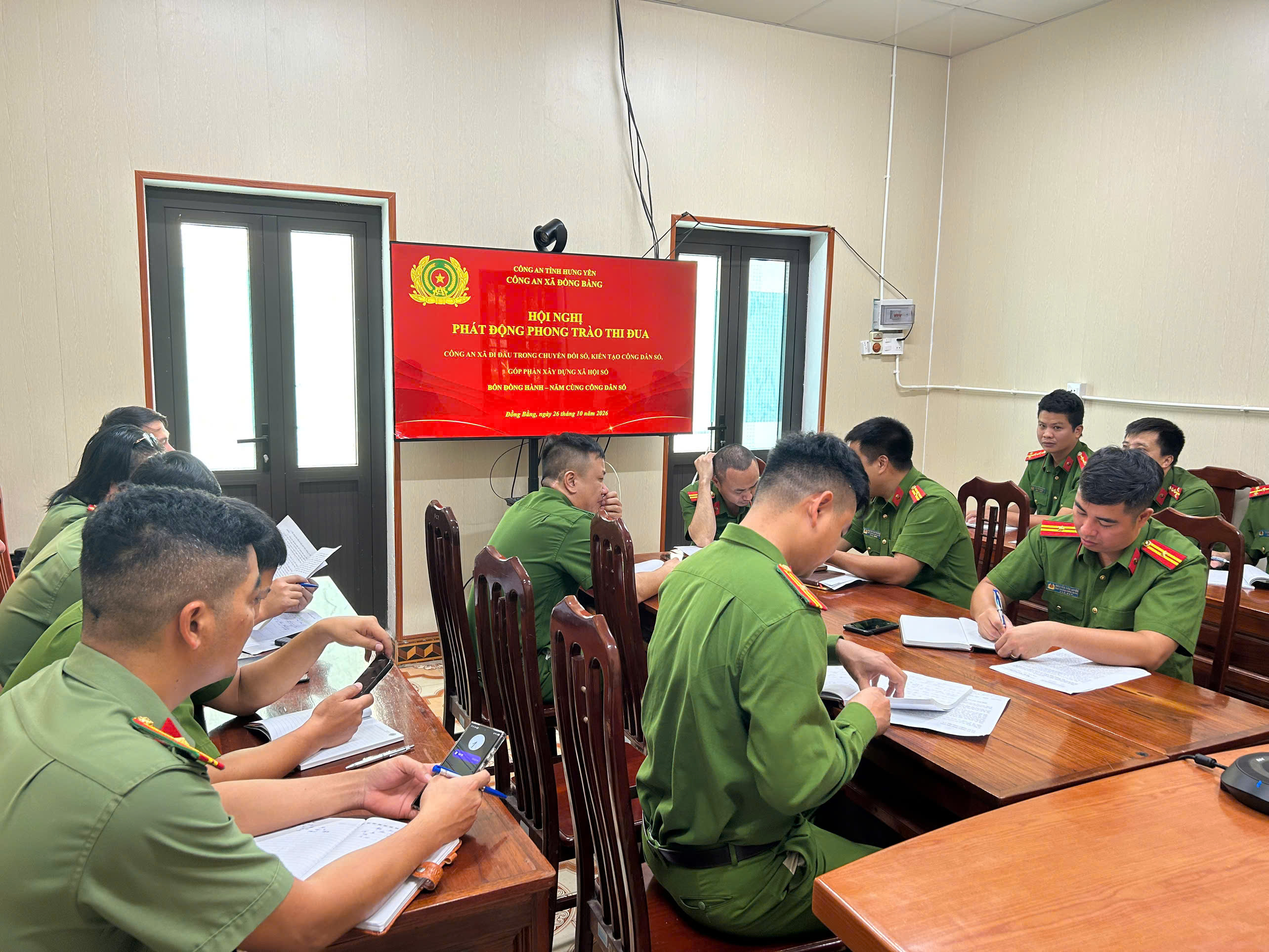 Công an xã Đồng Bằng phát động phong trào thi đua đi đầu trong chuyển đổi số, kiến tạo công dân số