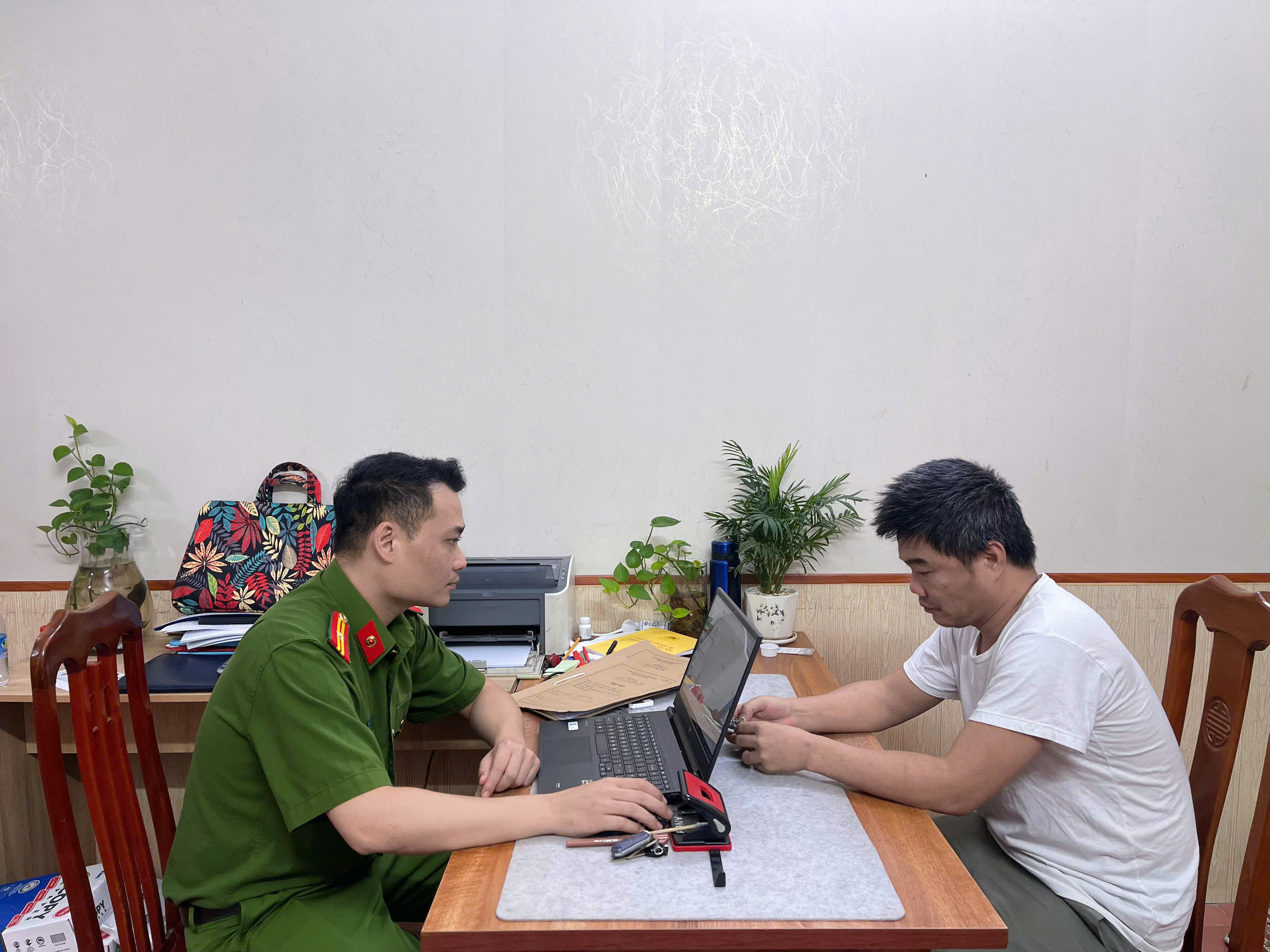 Công an xã Đông Hưng khởi tố đối tượng “Tham ô tài sản”