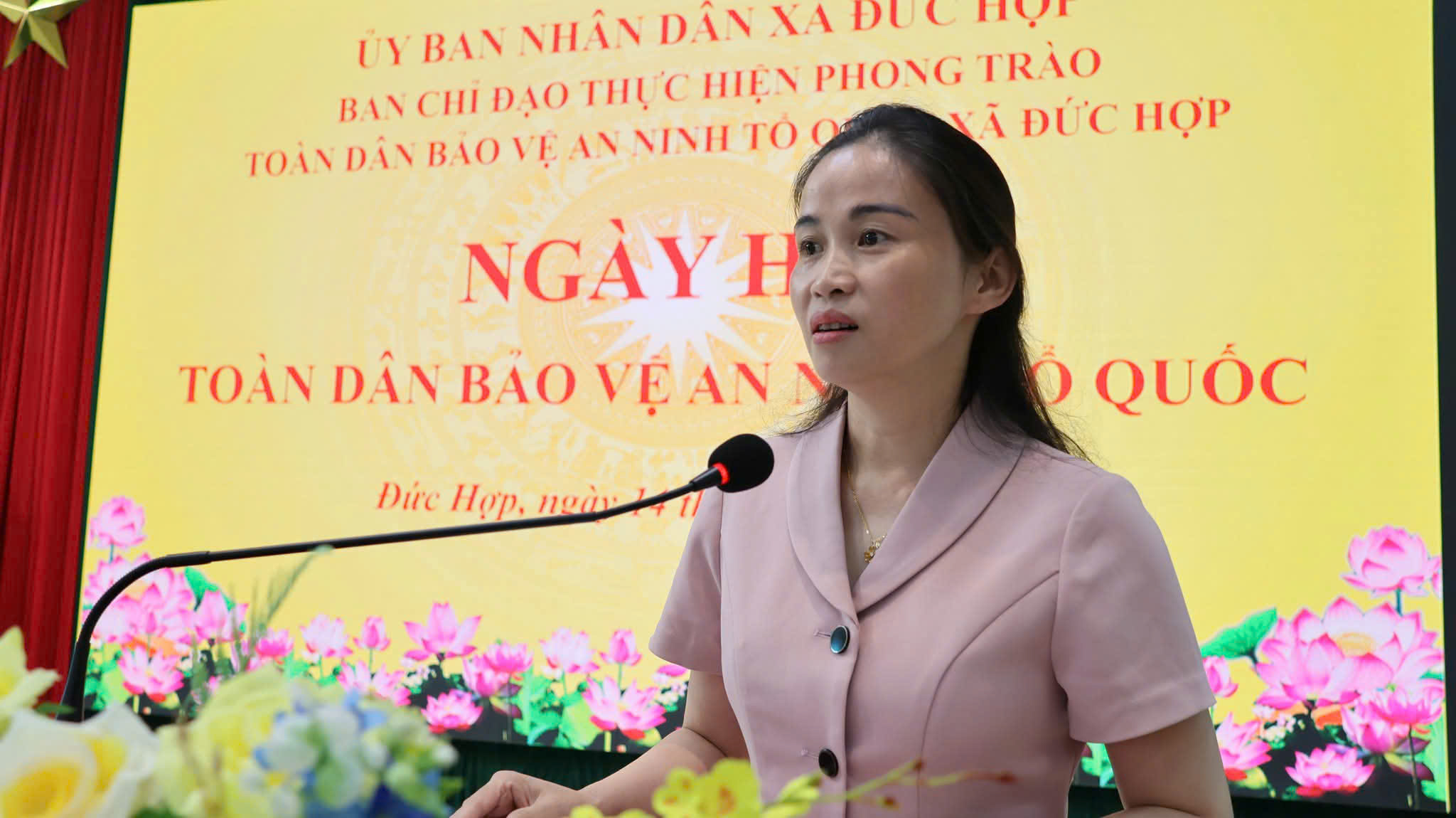Đồng chí Chu Ngọc Hoa Liễu - Bí thư Đảng ủy xã phát biểu tại Hội nghị