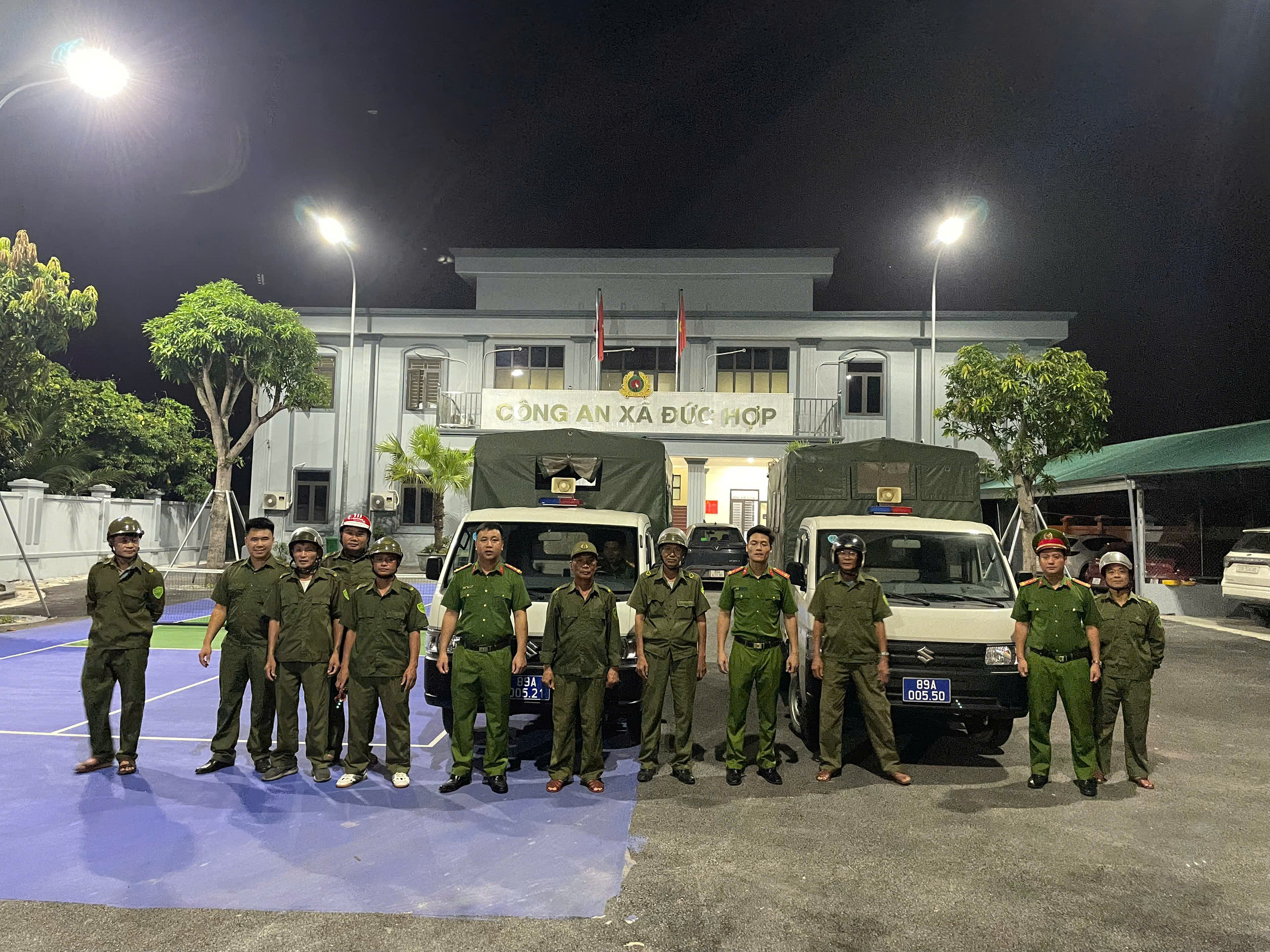 Một số hình ảnh Công an xã tuần tra