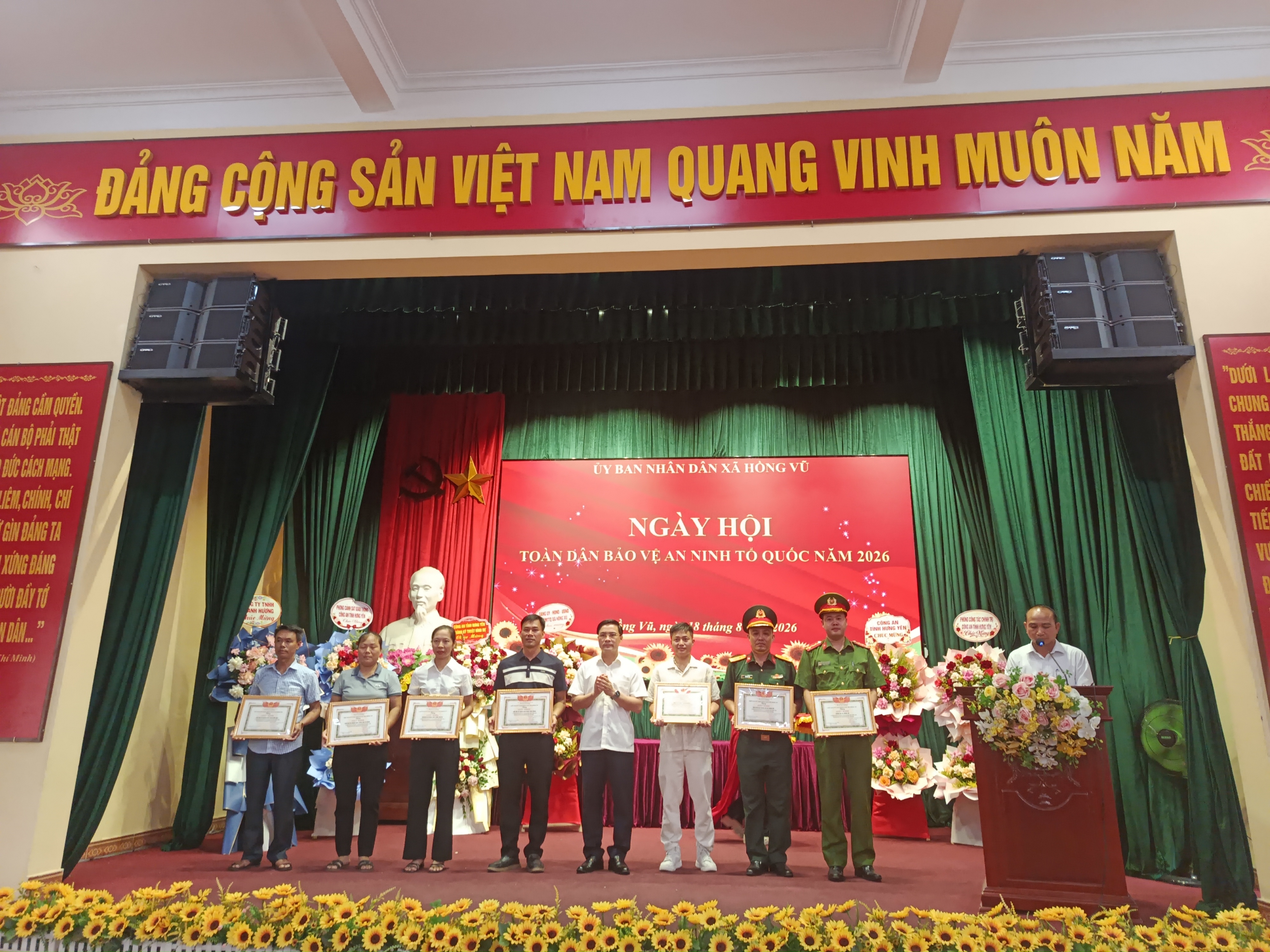 Công an xã Hồng Vũ tham mưu tổ chức Ngày hội toàn dân bảo vệ an ninh Tổ quốc năm 2026