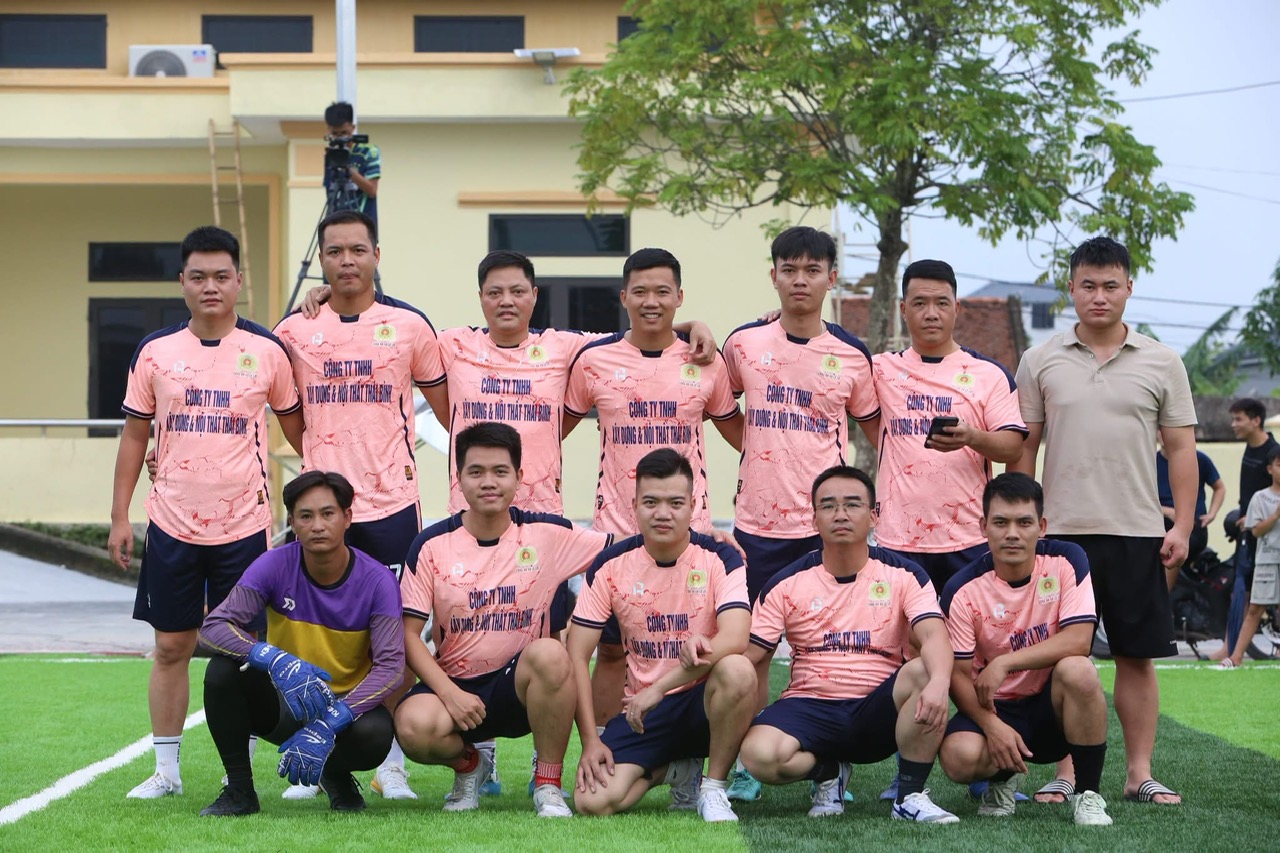 Khí thế sôi nổi của tuổi trẻ Công an xã Lê Lợi tại giải bóng đá giao hữu Chào mừng kỷ niệm 81 năm Cách mạng Tháng Tám, Quốc khánh 2/9