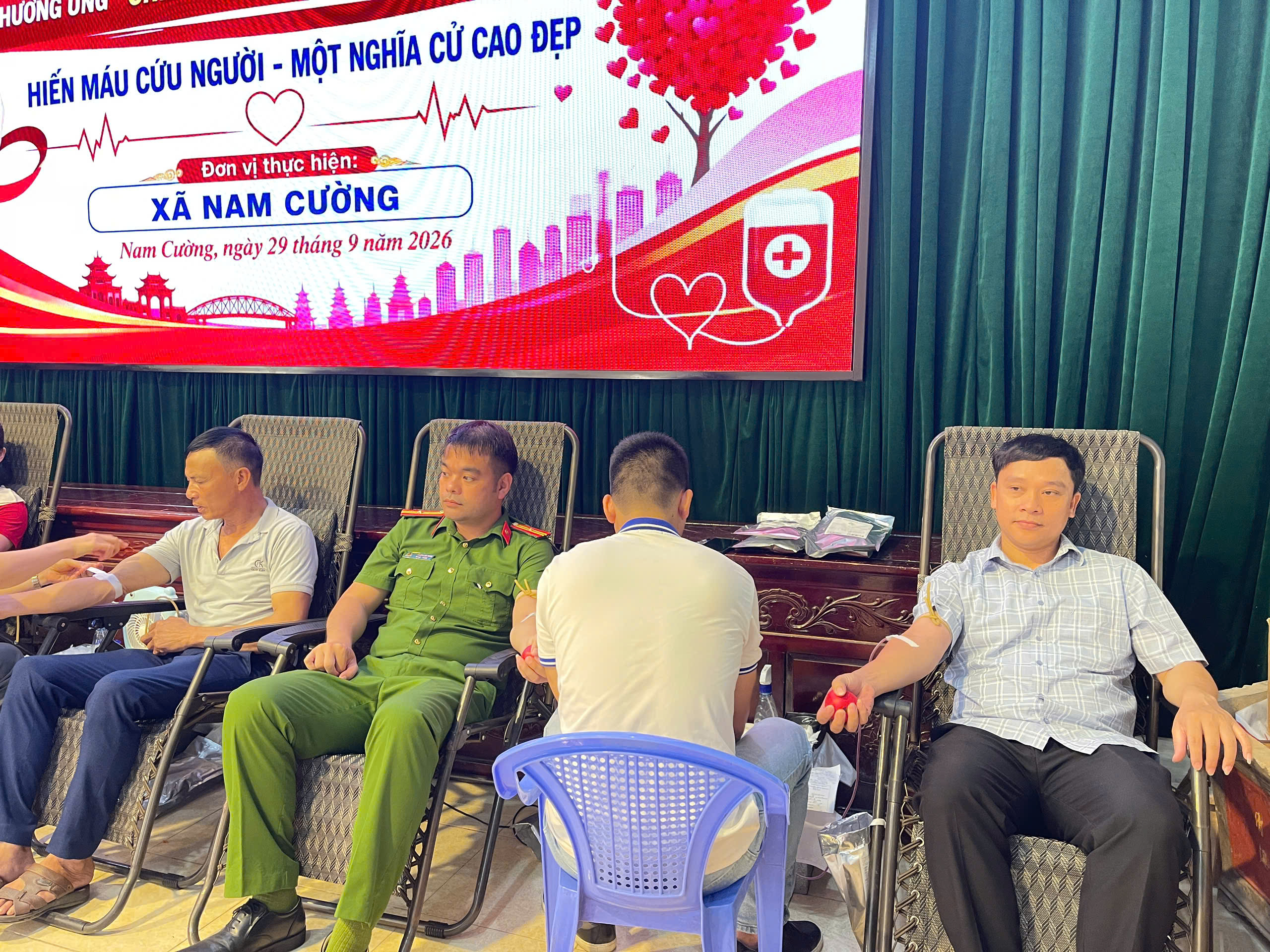Công an xã Nam Cường chung tay lan tỏa nghĩa cử cao đẹp hiến máu tình nguyện năm 2026