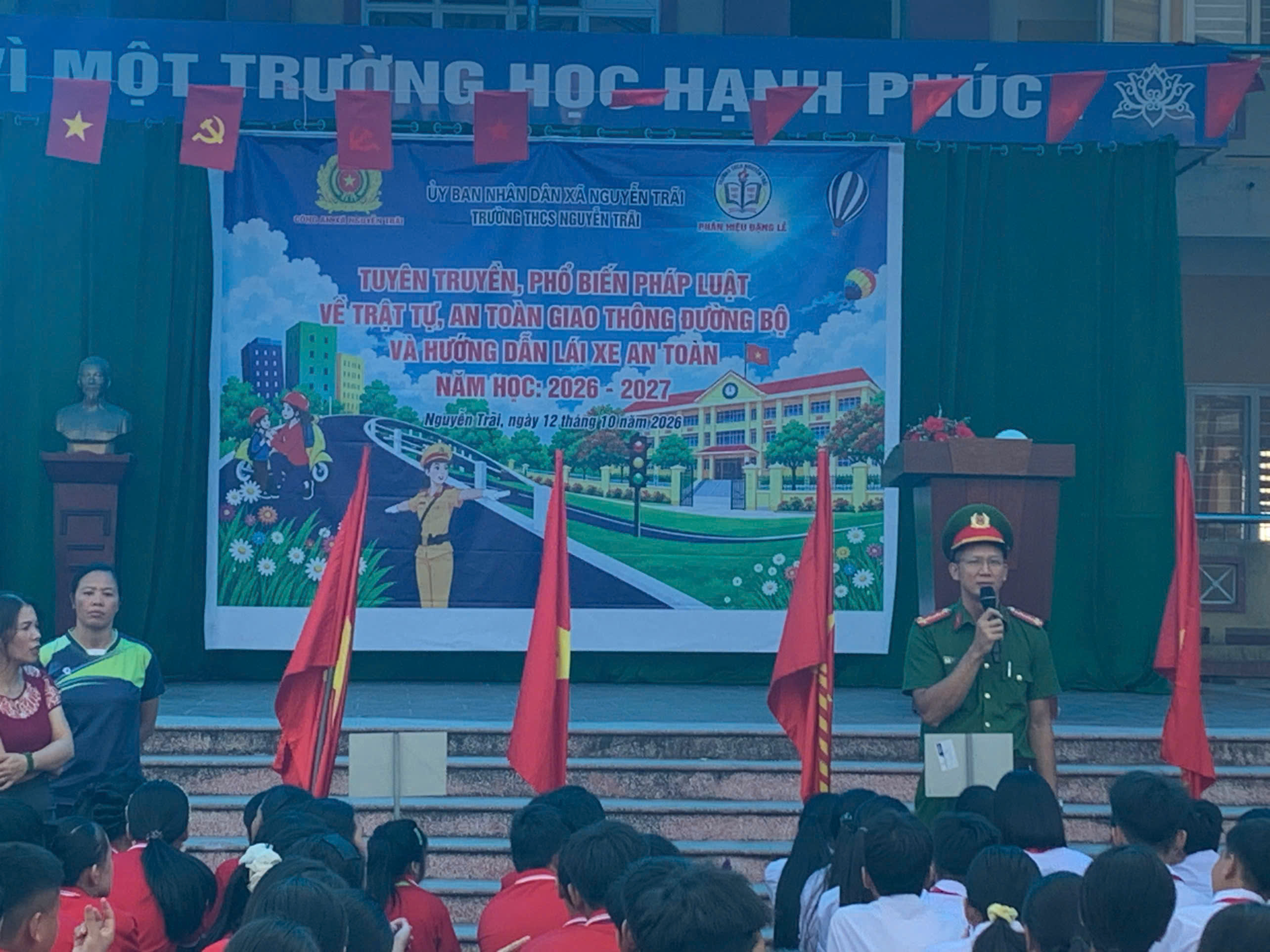 Lan tỏa ý thức chấp hành pháp luật về giao thông tại Trường THCS Nguyễn Trãi – phân hiệu Đặng Lễ