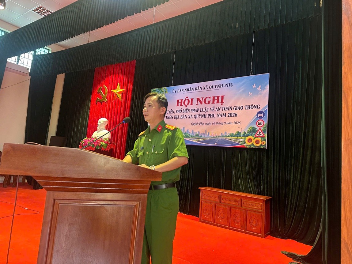 Công an xã Quỳnh Phụ nâng cao ý thức chấp hành pháp luật về trật tự an toàn giao thông ngay từ cơ sở