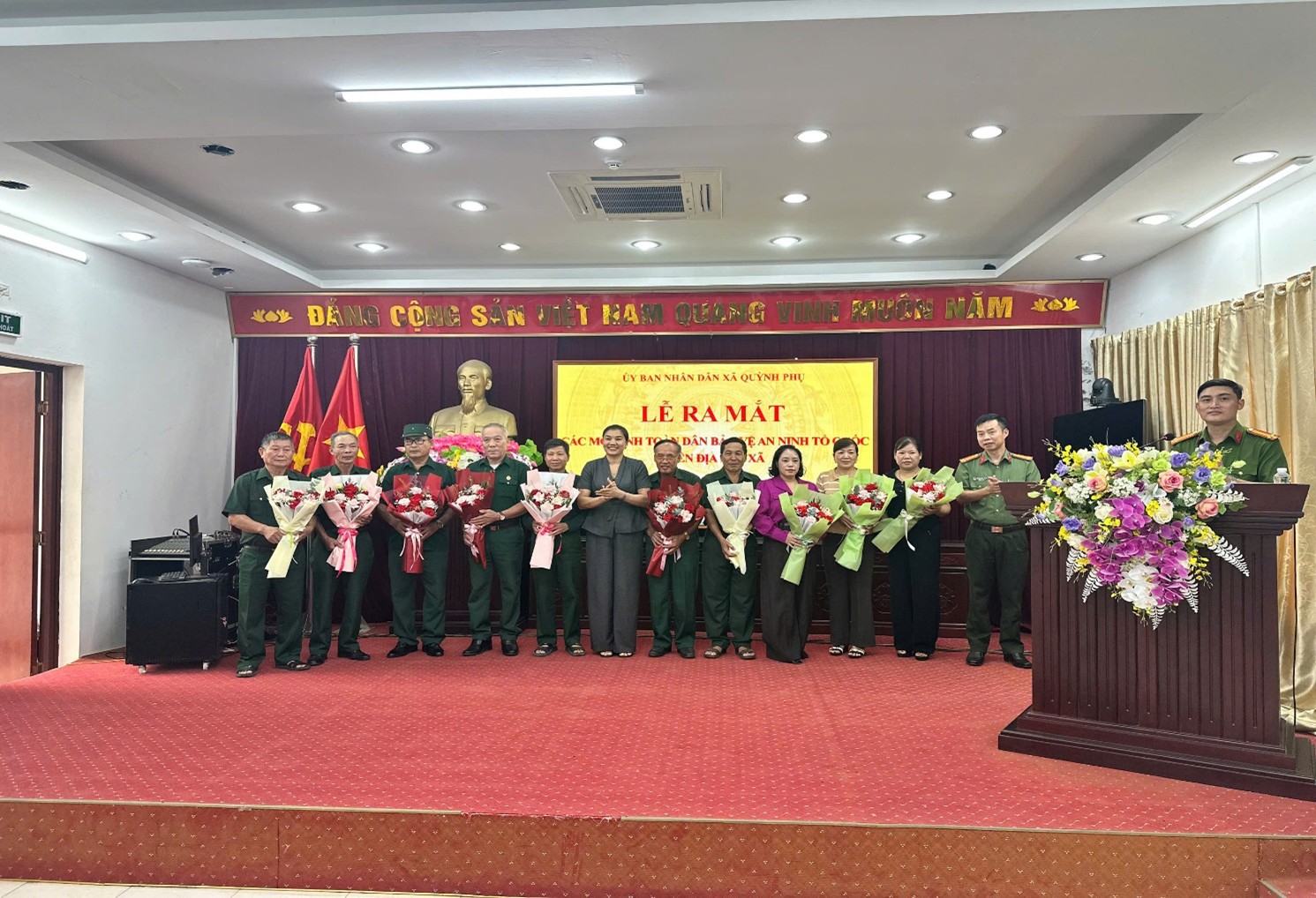 Công an xã Quỳnh Phụ tham mưu Ủy ban nhân dân xã tổ chức lễ ra mắt đồng loạt 12 mô hình phong trào 