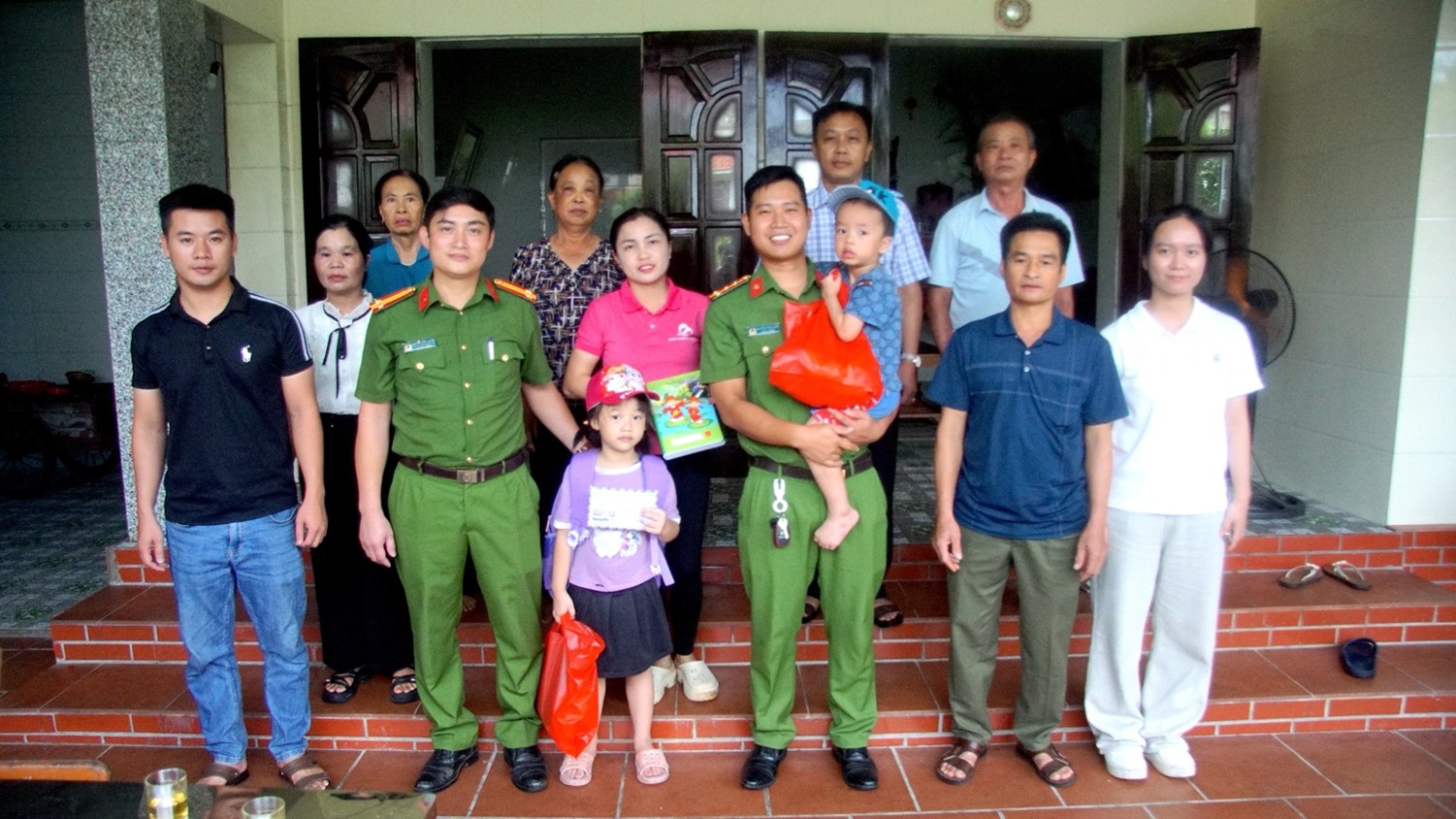 Ấm áp chương trình 