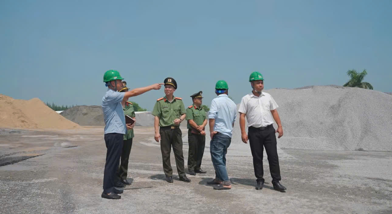 Công an xã Tây Thái Ninh: Tăng cường nắm tình hình, bảo đảm an ninh, trật tự phục vụ giải phóng mặt bằng Dự án cao tốc Ninh Bình – Hải Phòng (CT.08)