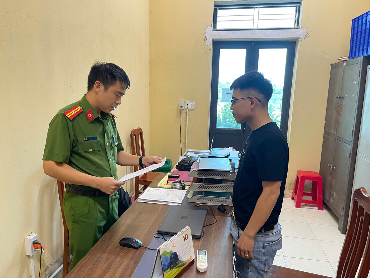 Công an xã Thái Ninh: Khởi tố đối tượng tàng trữ trái phép hơn 10kg pháo nổ