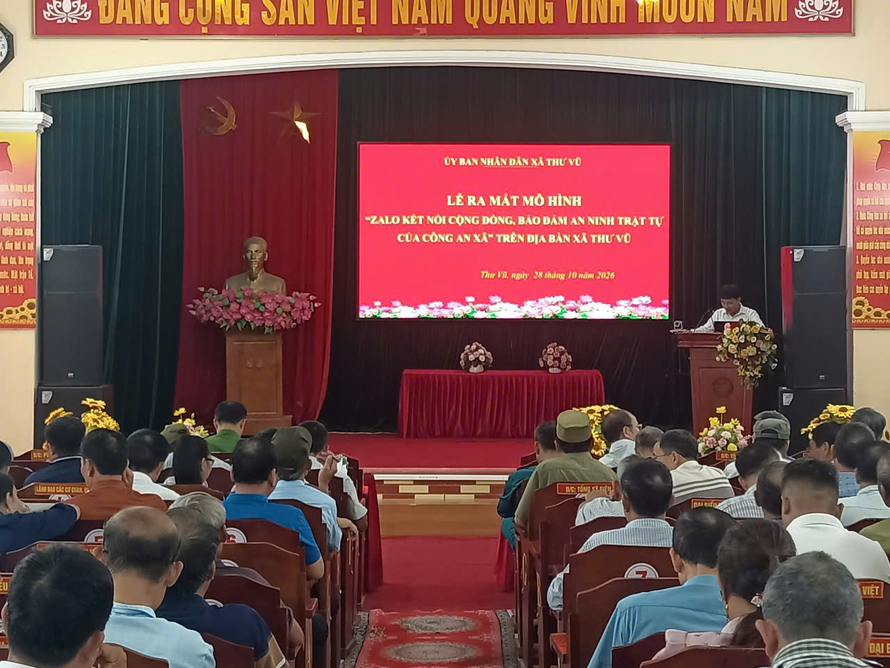 Công an xã Thư Vũ tham mưu Uỷ ban nhân dân xã ra mắt mô hình “Zalo kết nối cộng đồng, bảo đảm an ninh trật tự của Công an xã”