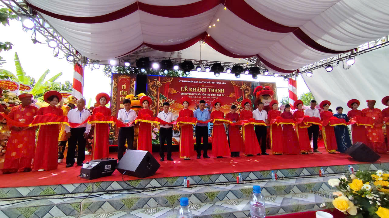 Công an xã Thư Vũ đảm bảo tuyệt đối an toàn lễ khánh thành Đền Giáp Tư xã Thư Vũ.