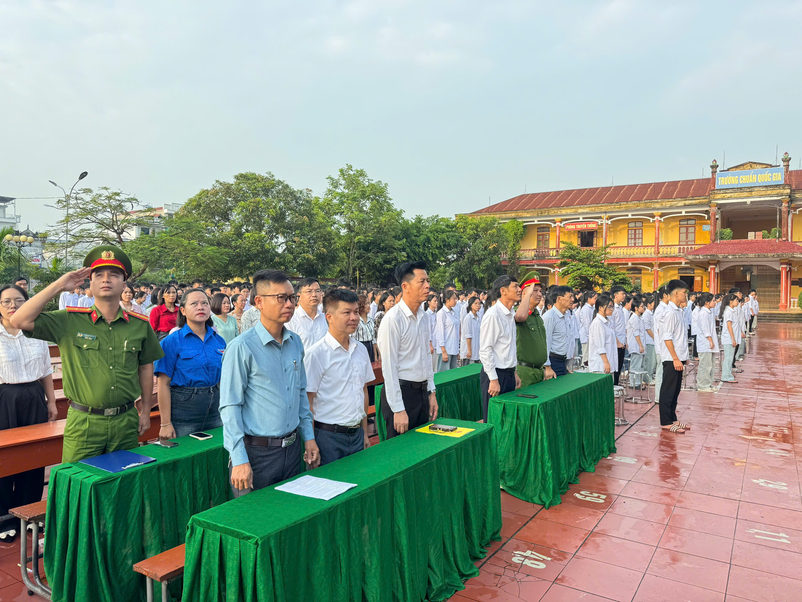 Công an xã Thụy Anh tổ chức hội nghị ra mắt mô hình tự quản “Cổng trường an toàn giao thông”
