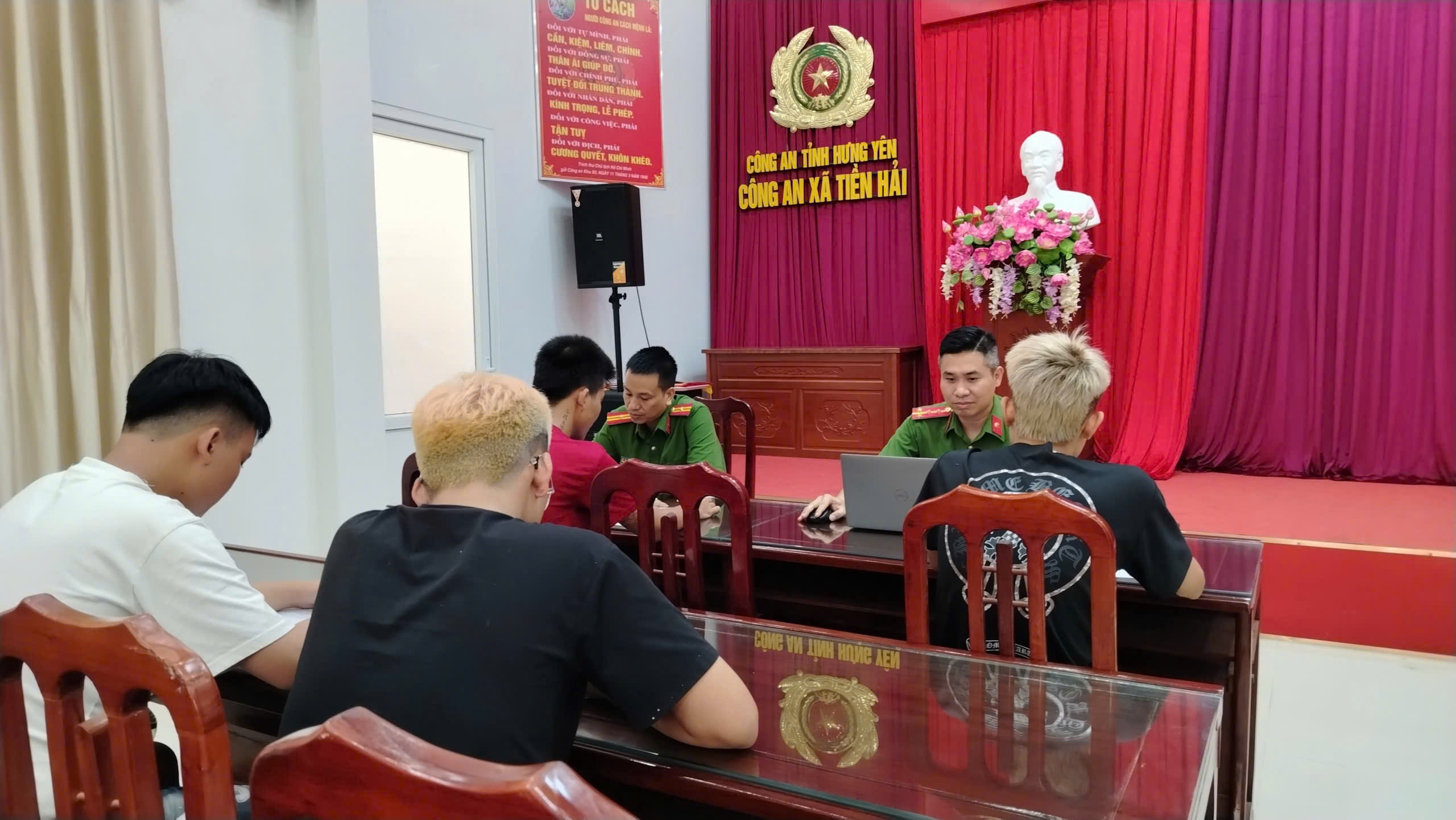 Công an xã Tiền Hải chủ động phòng ngừa vi phạm pháp luật trong thanh thiếu niên