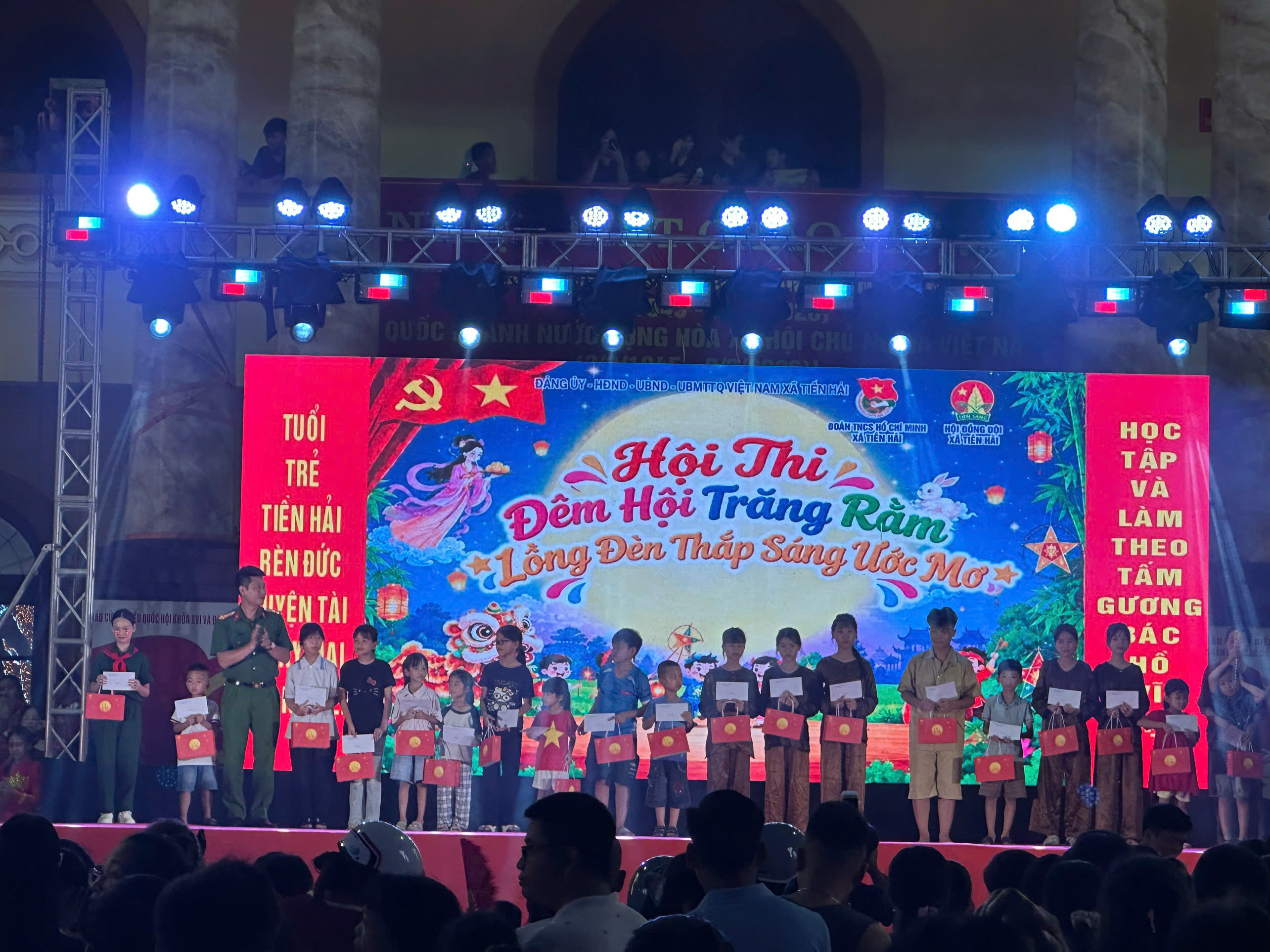 Công an xã Tiền Hải chủ động bảo đảm an ninh, trật tự “Đêm hội Trăng rằm – Lồng đèn thắp sáng ước mơ” năm 2026