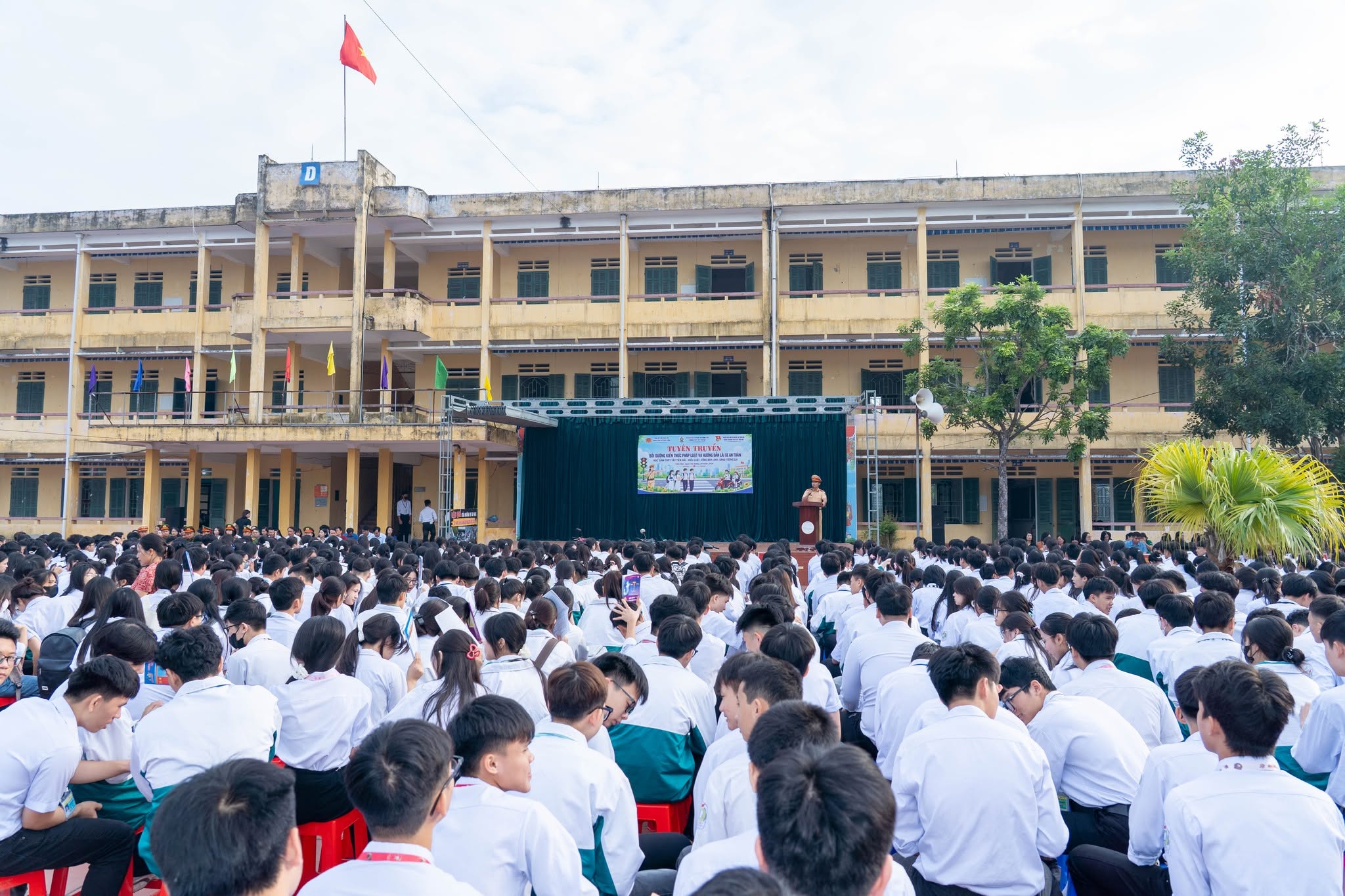 Công an xã Tiền Hải tăng cường tuyên truyền, phòng ngừa vi phạm pháp luật trong thanh thiếu niên