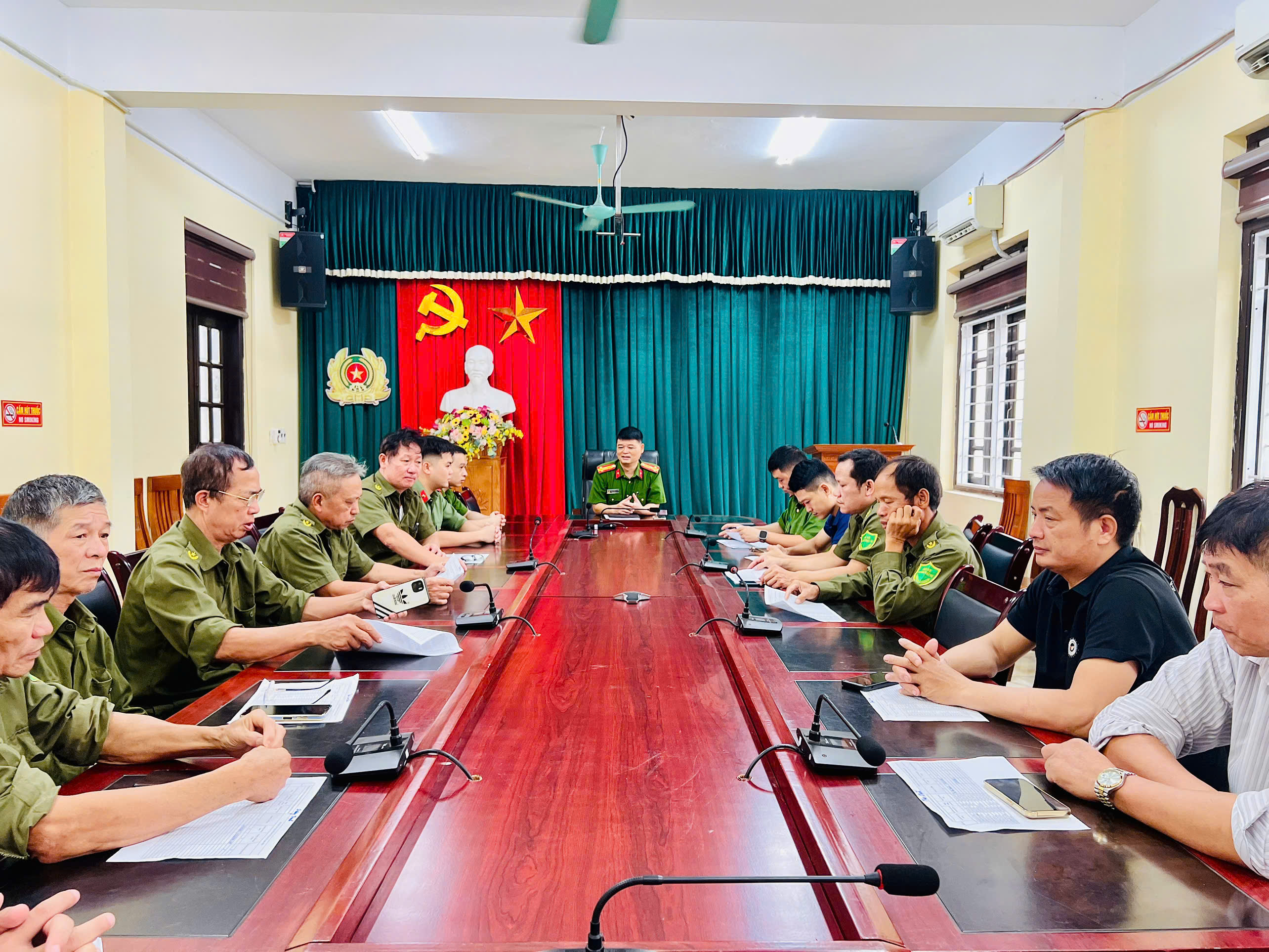 Công an xã Triệu Việt Vương tổ chức hội nghị “Tăng cường và giải quyết mâu thuẫn Trong nội bộ Nhân dân”
