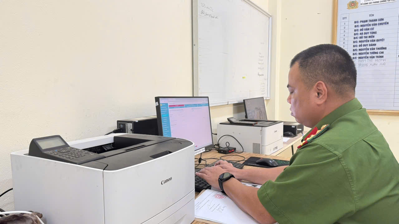Công an xã Văn Giang đẩy mạnh công tác rà soát, cập nhập, quản lý đối tượng ma tuý
