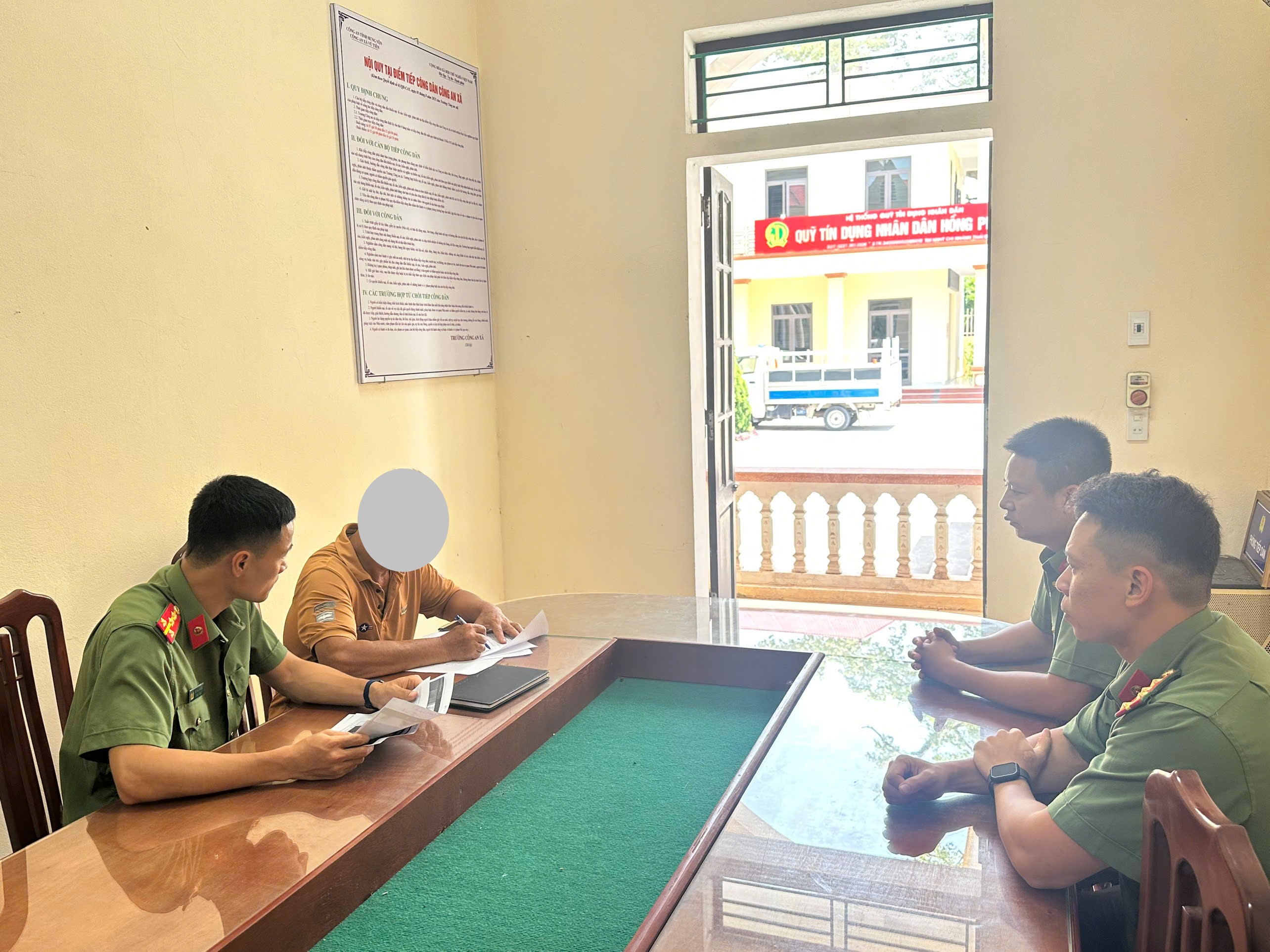 Công an xã Vũ Tiên phối hợp Công an xã Vũ Thư kịp thời phát hiện, xử lý 01 trường hợp chia sẻ thông tin sai lệch liên quan đến tổ chức phản động “Việt Tân” trên không gian mạng
