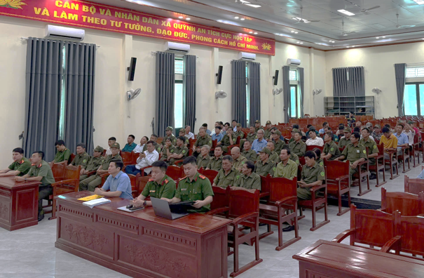 Đội Chữa cháy và CNCH khu vực Quỳnh Phụ: Tổ chức huấn luyện nghiệp vụ phòng cháy, chữa cháy và cứu nạn, cứu hộ đối với thành viên lực lượng dân phòng, trưởng thôn, người đứng đầu cơ sở