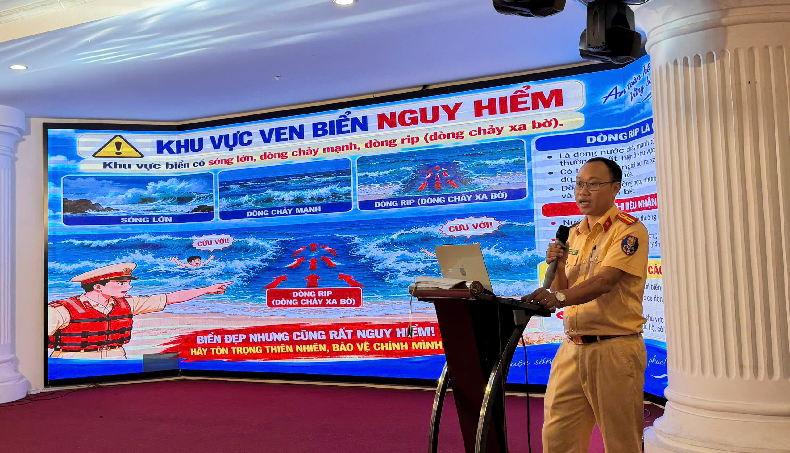 Tập huấn an toàn trường học, phòng chống tai nạn thương tích, đuối nước học sinh cho giáo viên