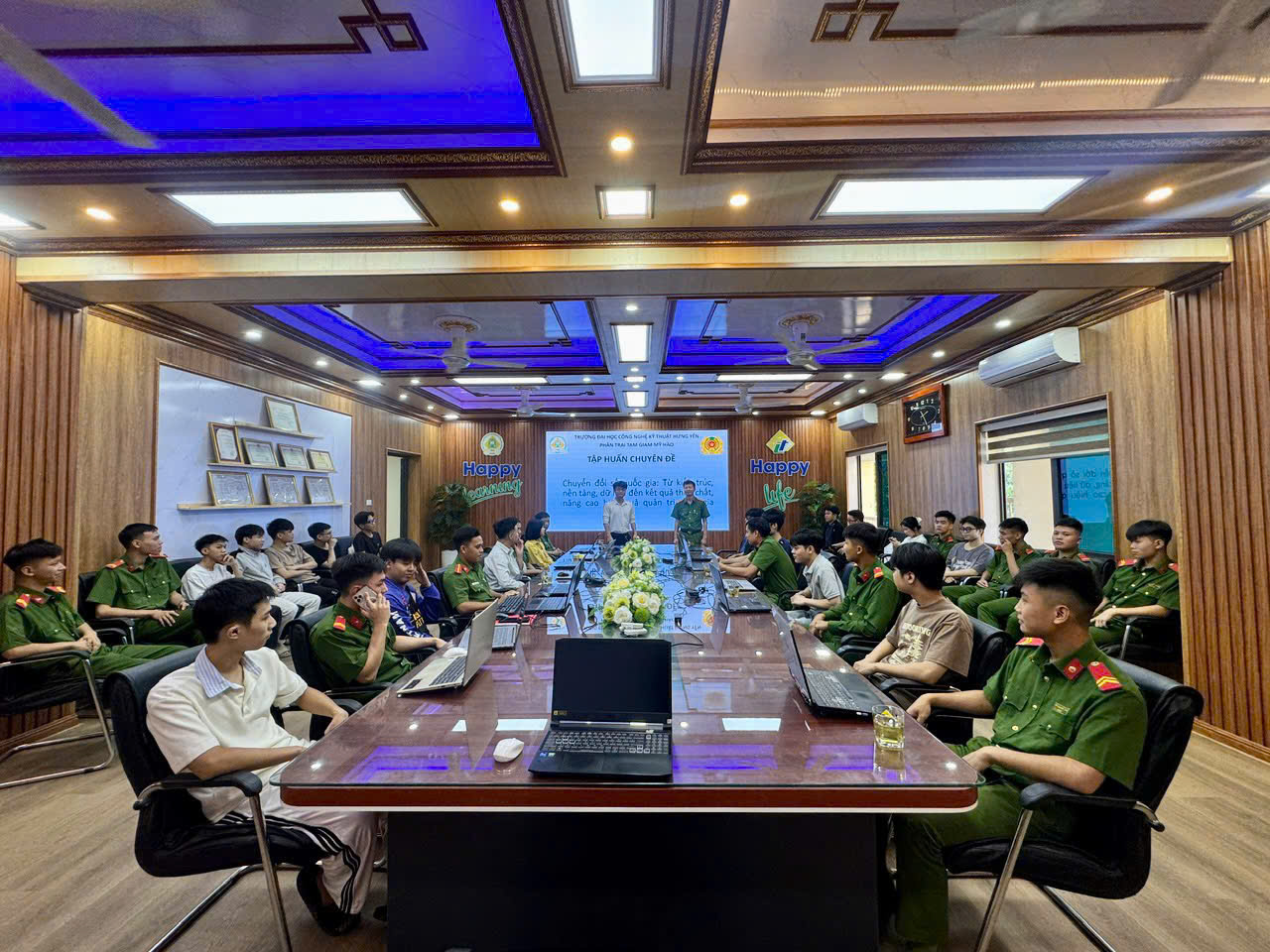 Phân trại tạm giam Mỹ Hào nâng cao hiệu quả công tác chuyển đổi số trong quản lý, thực hiện nhiệm vụ