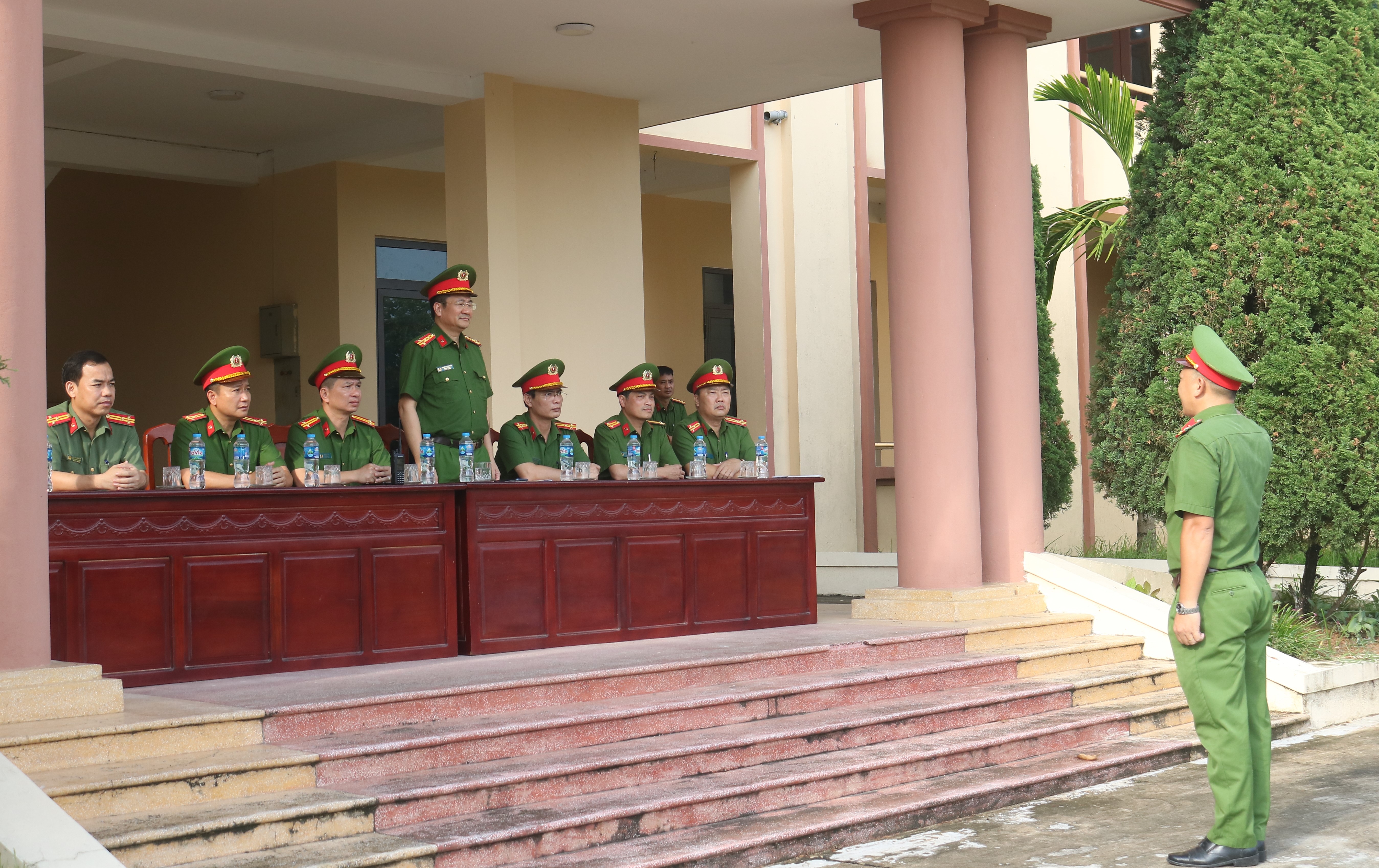 Thực tập phương án bảo vệ, nâng cao khả năng xử lý tình huống, bảo đảm  an toàn cơ sở giam giữ tại trại tạm giam số 2 – Công an tỉnh Hưng yên