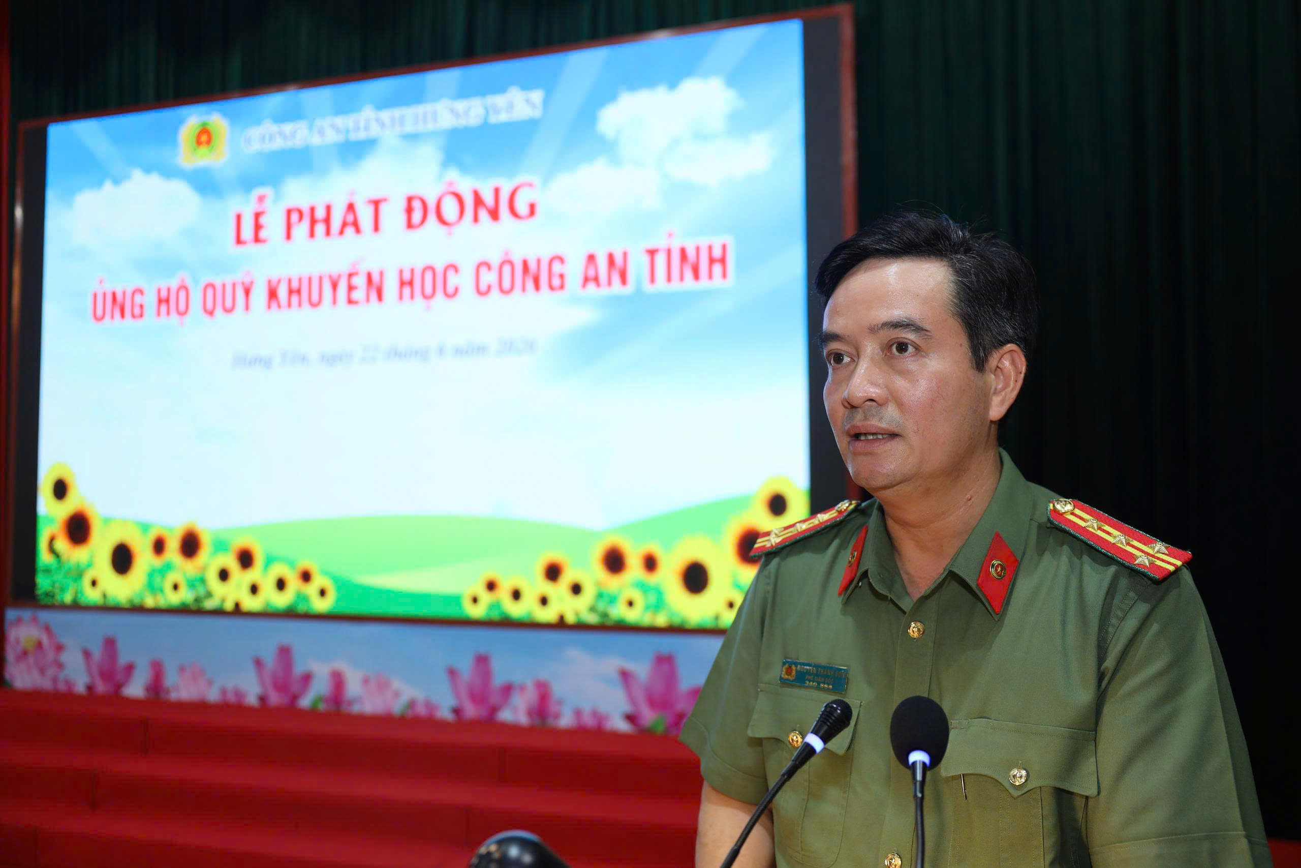 Công an tỉnh Hưng Yên chung tay xây dựng Quỹ khuyến học – Lan tỏa tinh thần hiếu học, vun đắp nguồn nhân lực chất lượng cao