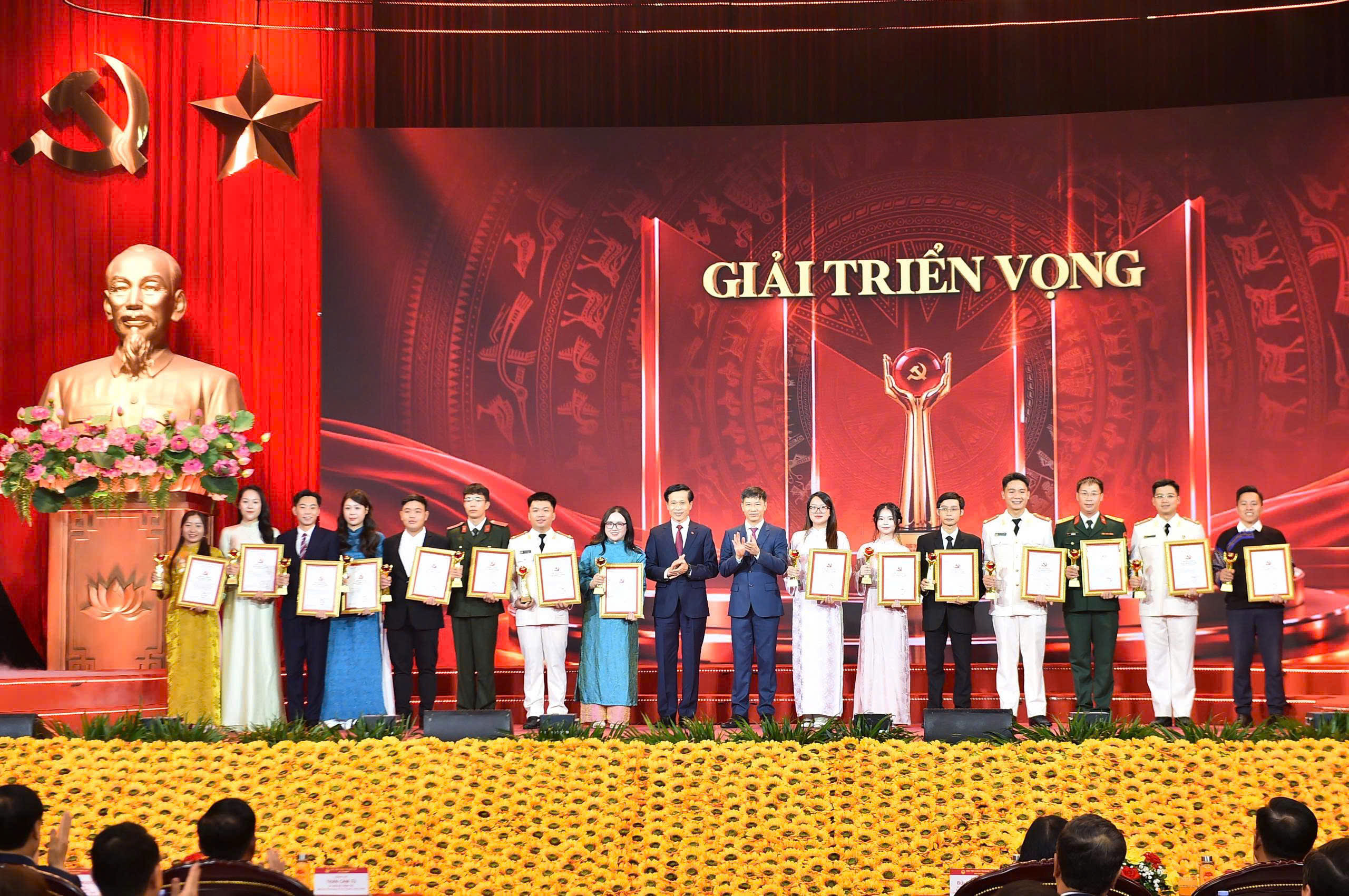 Công an tỉnh Hưng Yên có 01 cá nhân đạt giải Cuộc thi chính luận  về bảo vệ nền tảng tư tưởng của Đảng, lần thứ sáu, năm 2026