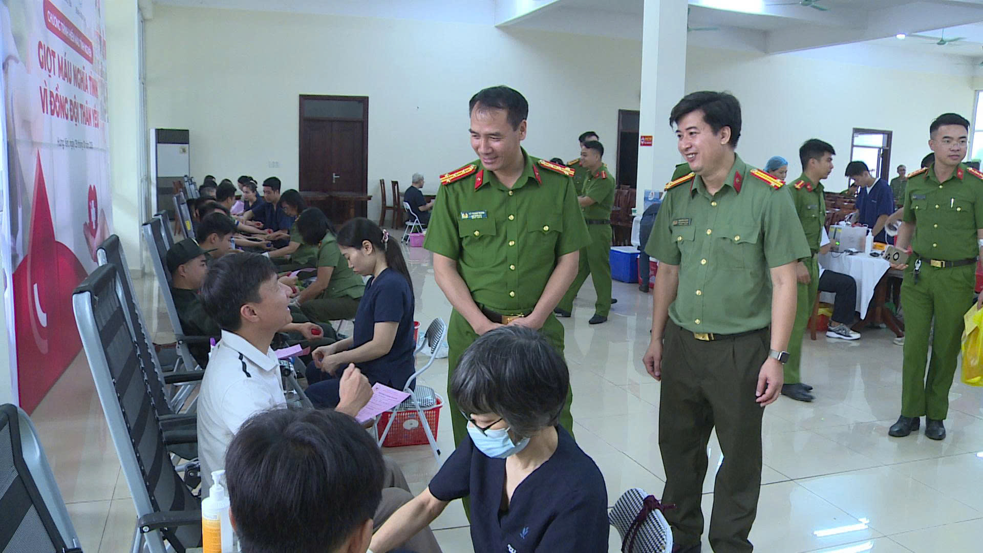 Lan tỏa ý nghĩa nhân văn từ chương trình hiến máu tình nguyện “Giọt máu nghĩa tình vì đồng đội thân yêu”