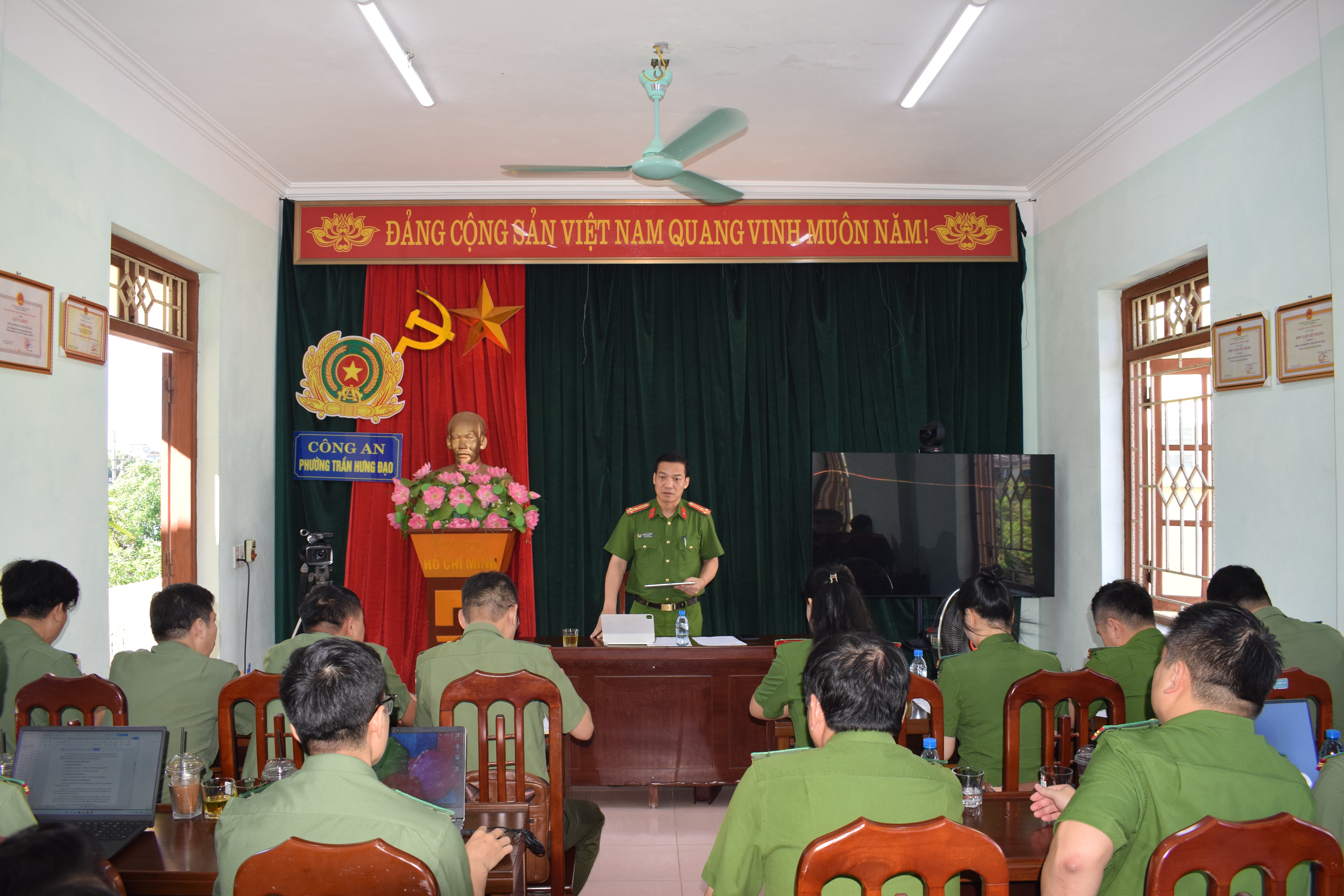 Đồng chí Thượng tá Nguyễn Thái Hợp, Phó Giám đốc Công an tỉnh kiểm tra, chấn chỉnh các chuyên đề công tác năm 2026