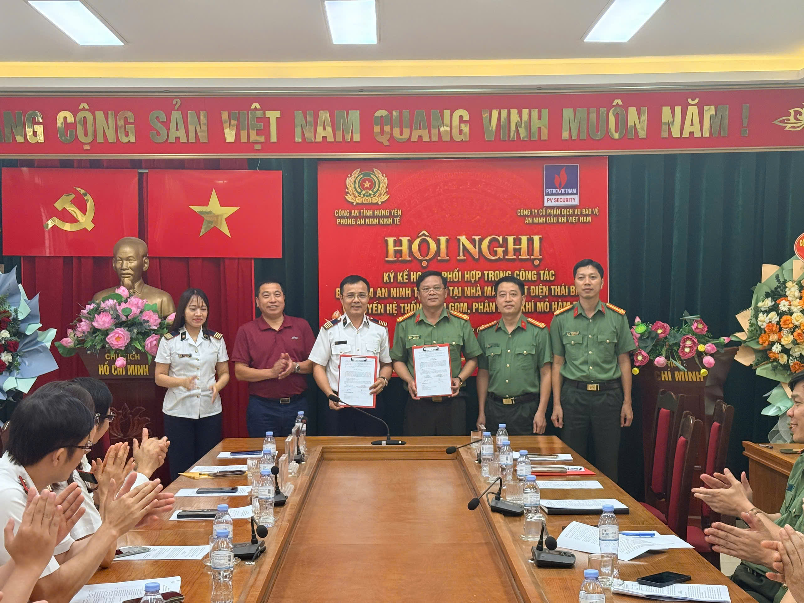 Phòng ngừa vi phạm pháp luật trong hoạt động sản xuất, kinh doanh - Góc nhìn từ công tác bảo đảm an ninh kinh tế