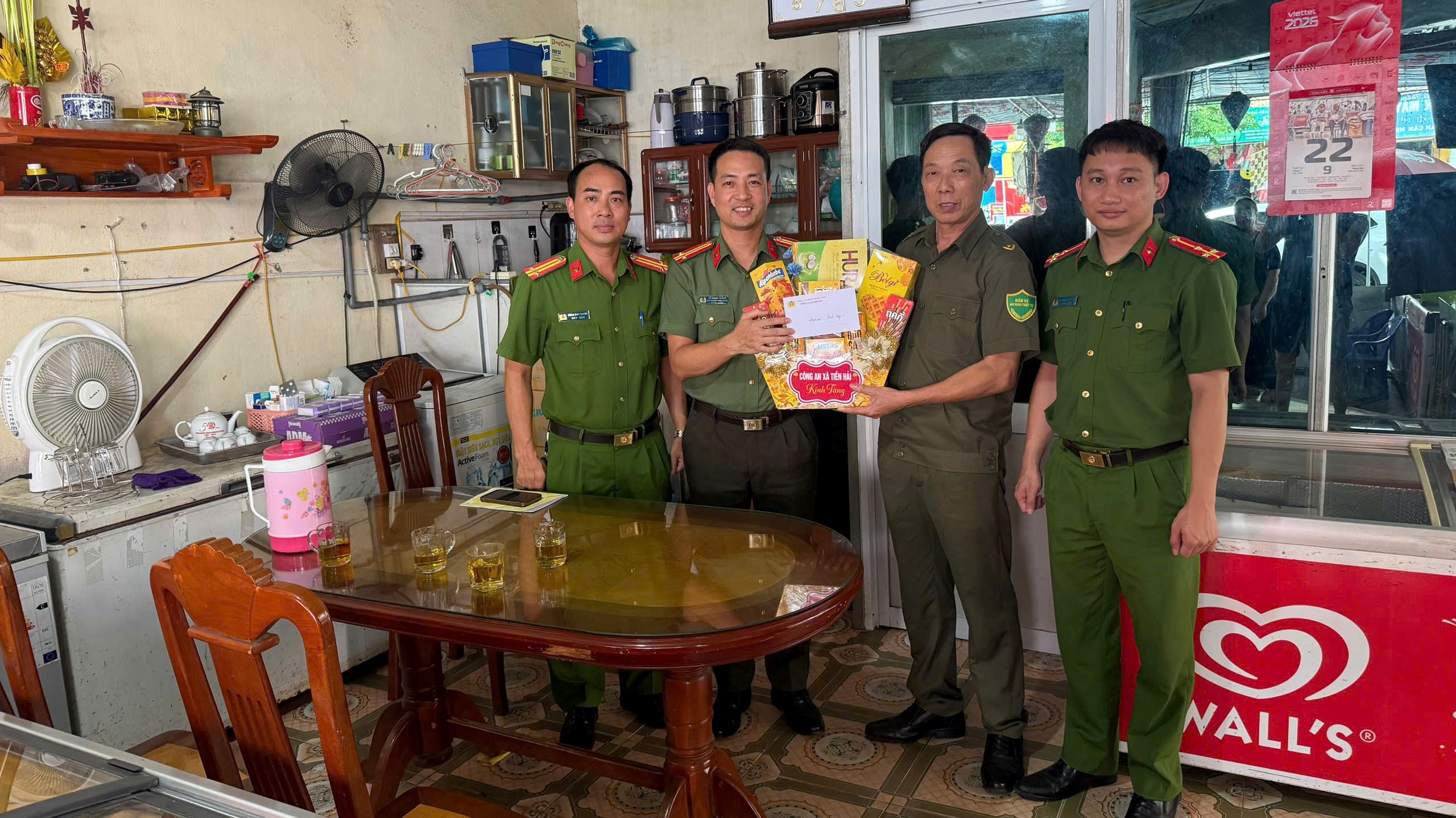 Công an xã Tiền Hải tổ chức các hoạt động tri ân nhân dịp kỷ niệm 79 năm Ngày Thương binh - Liệt sĩ (27/7/1947 - 27/7/2026).